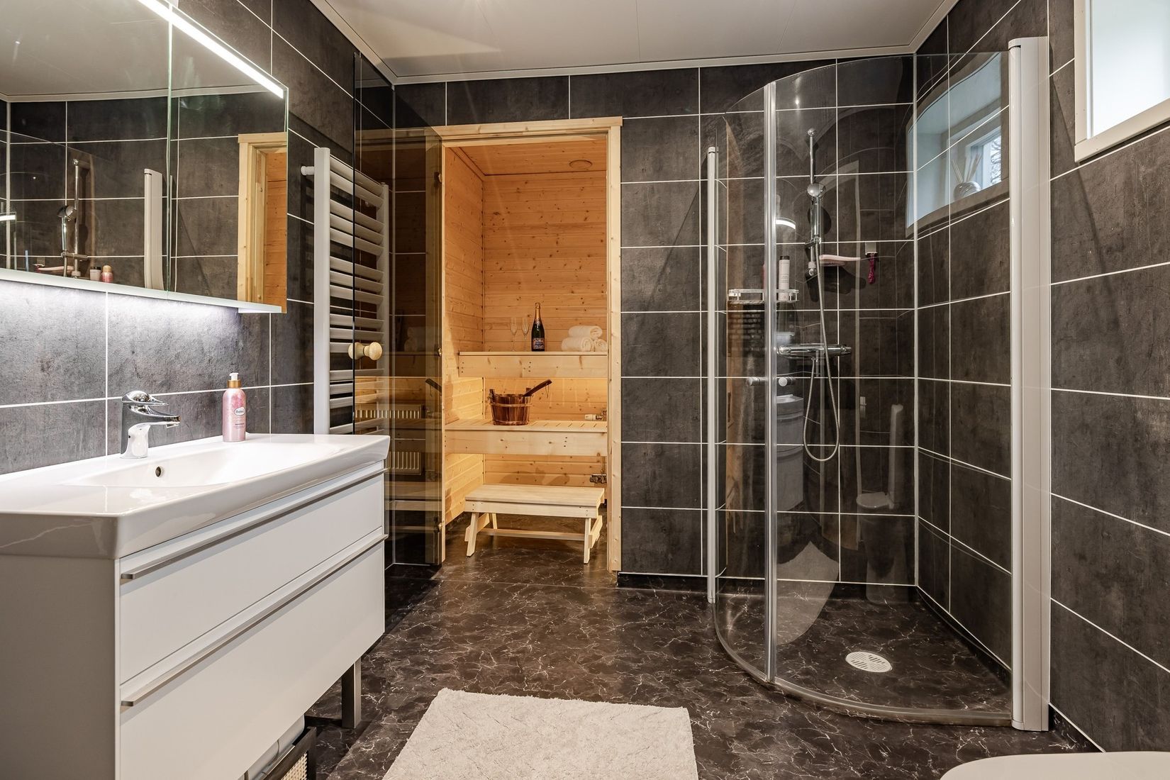 Villa, Bjällerstavägen 8, Solvik, Eskilstuna