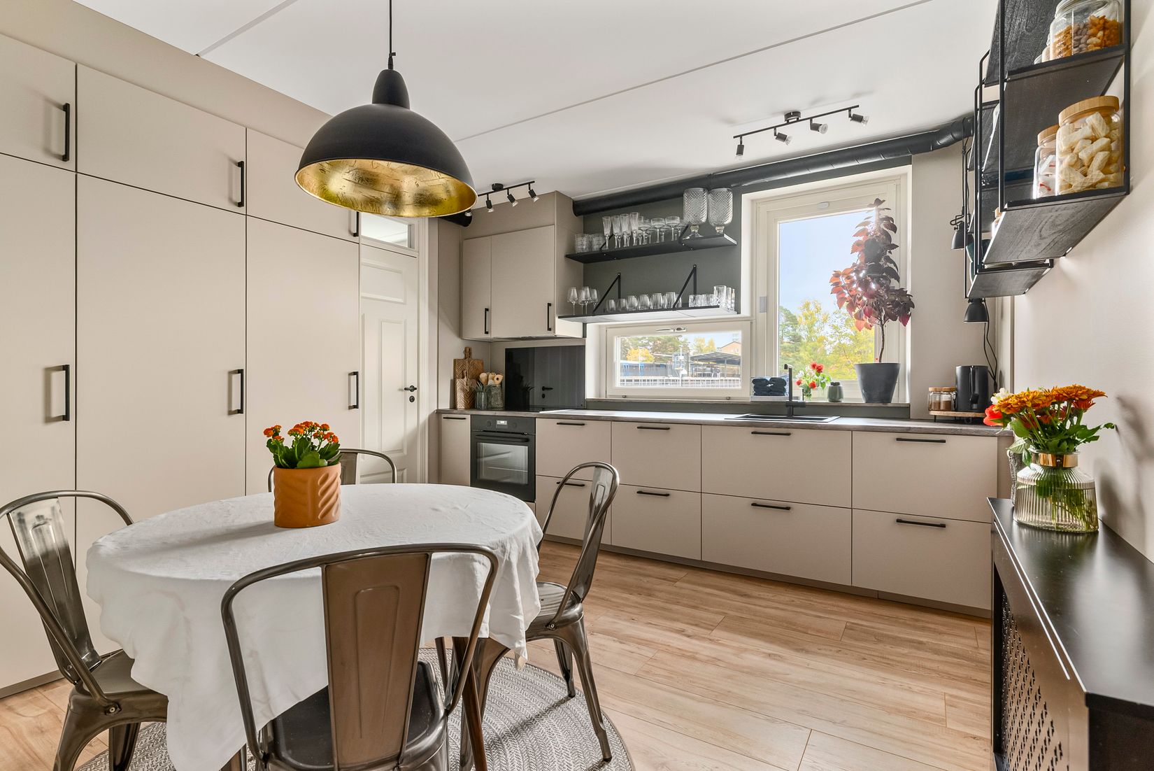 Bostadsrätt, Loviselundsvägen 17, Hässelby Gård, Stockholm