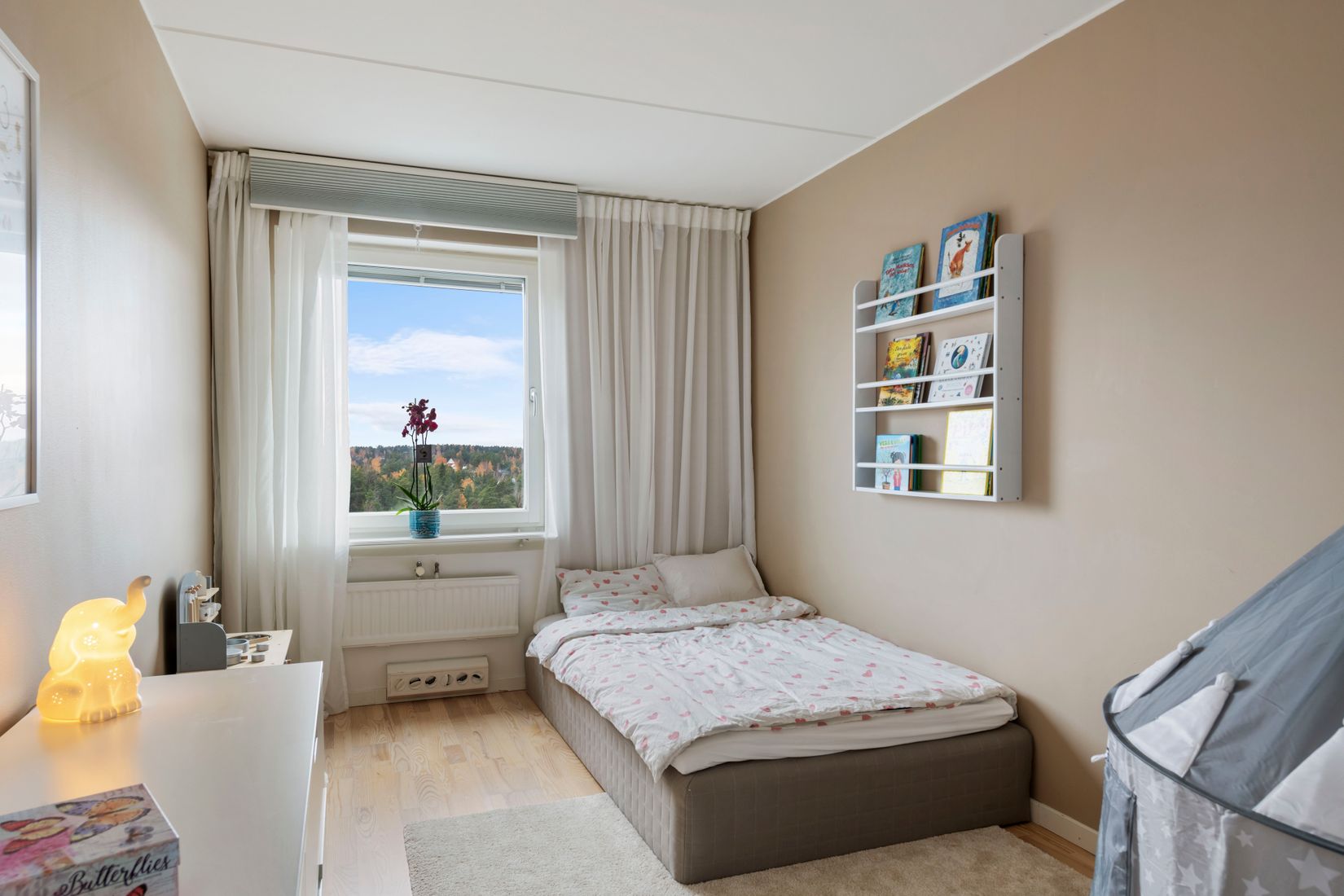 Bostadsrätt, Åkerbyvägen 86, 16tr, Täby Centrum, Täby