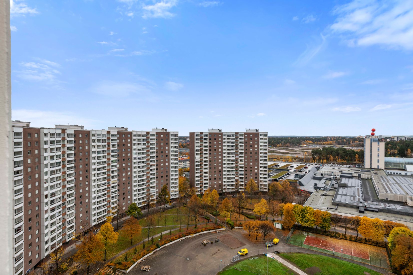 Bostadsrätt, Åkerbyvägen 86, 16tr, Täby Centrum, Täby