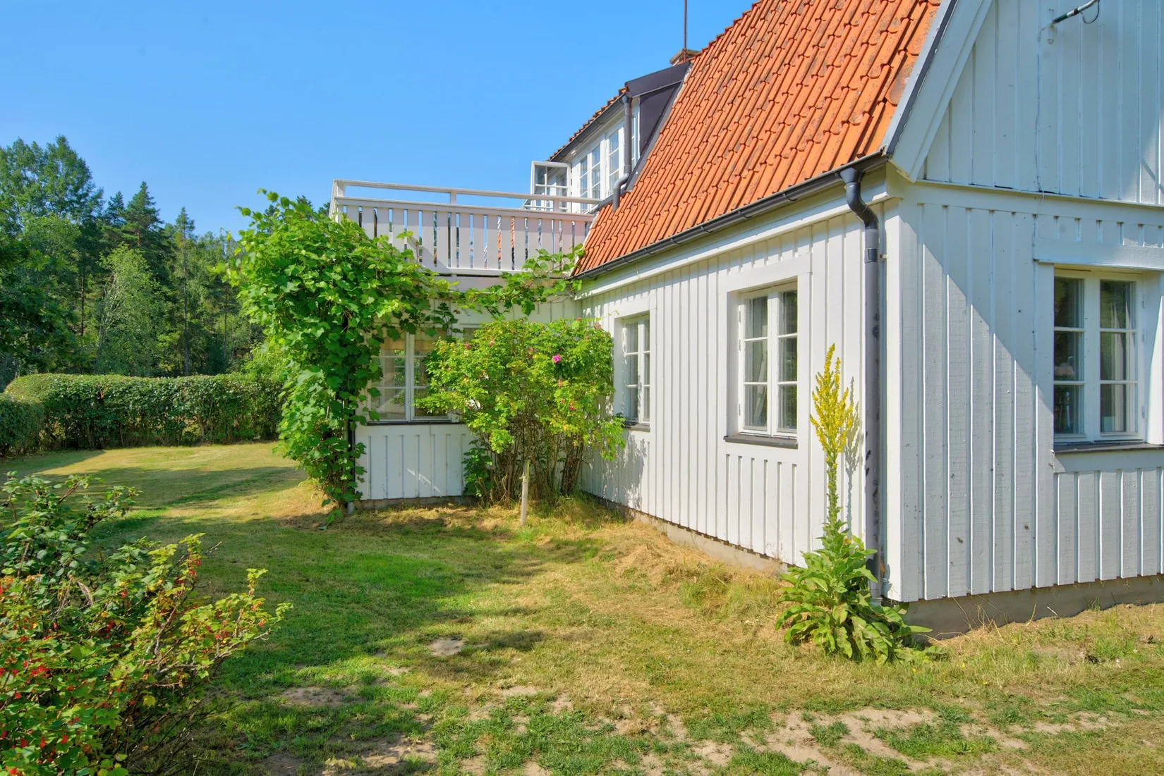 Villa, Tjärnöbo Nedre 1, Strömstad