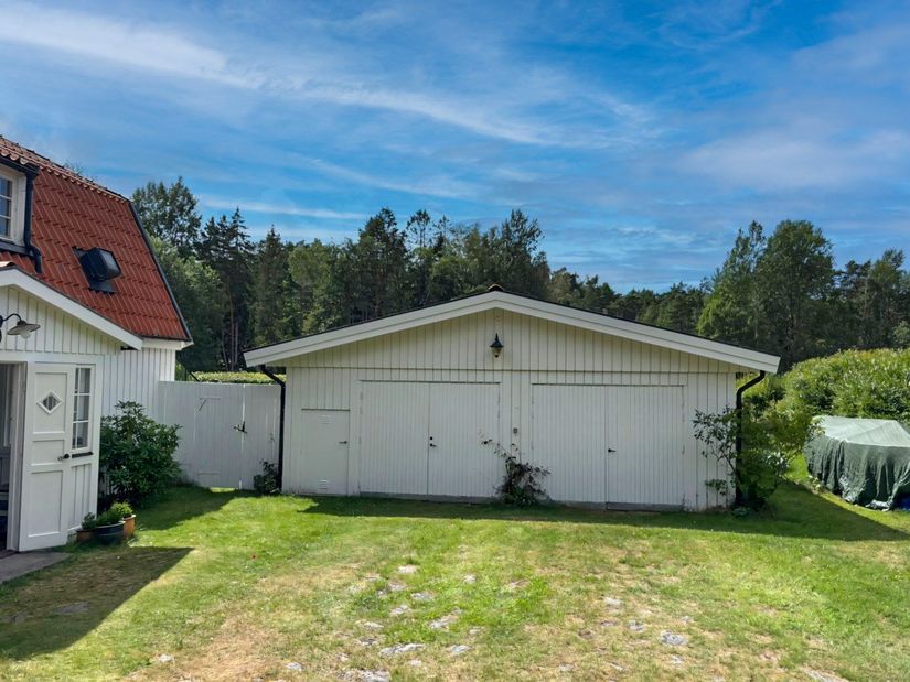 Villa, Tjärnöbo Nedre 1, Strömstad