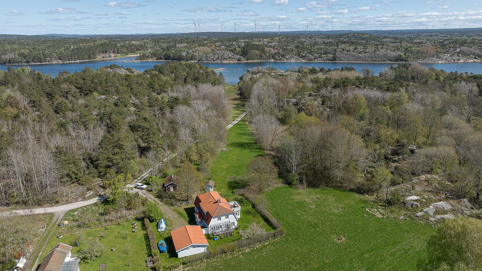 Villa, Tjärnöbo Nedre 1, Strömstad