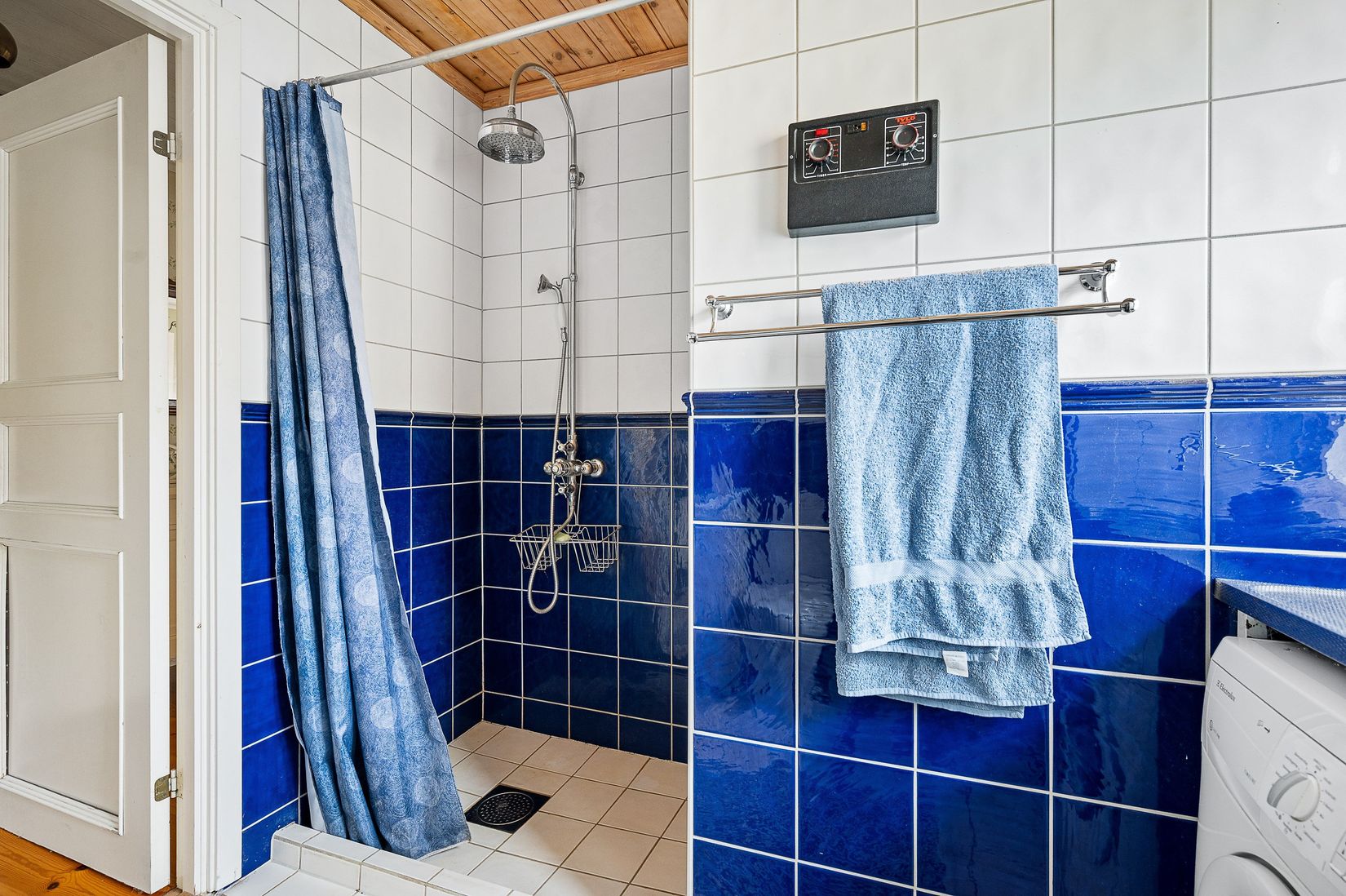 Villa, Tjärnöbo Nedre 1, Strömstad