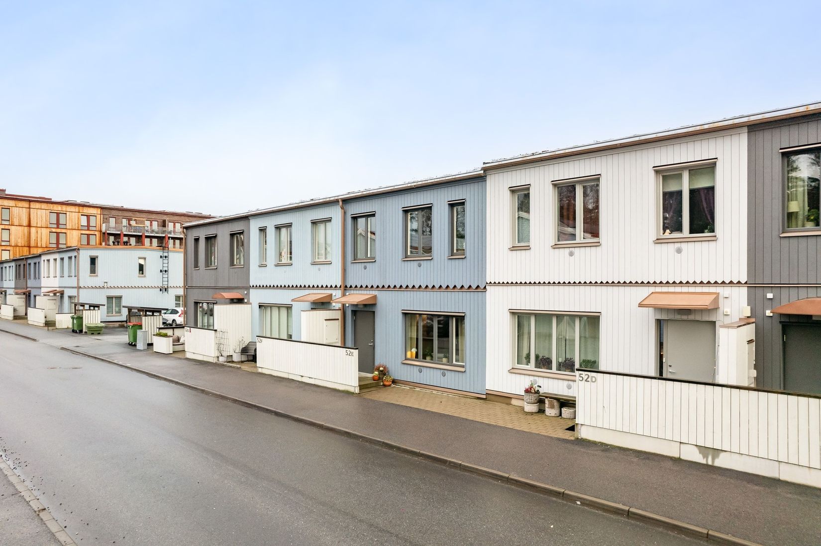 Radhus, Jägarbacken 52E, Läggesta, Strängnäs