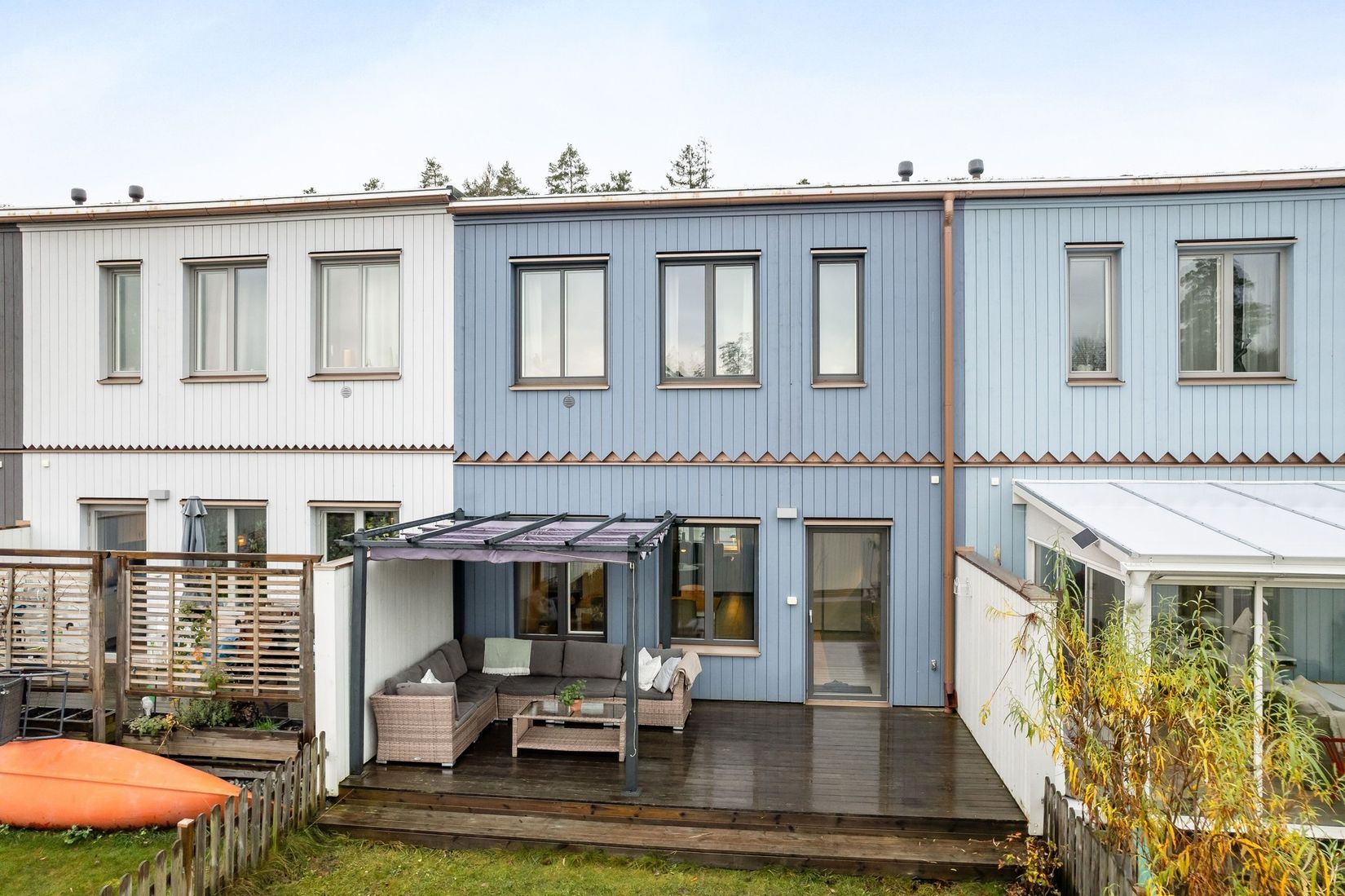 Radhus, Jägarbacken 52E, Läggesta, Strängnäs