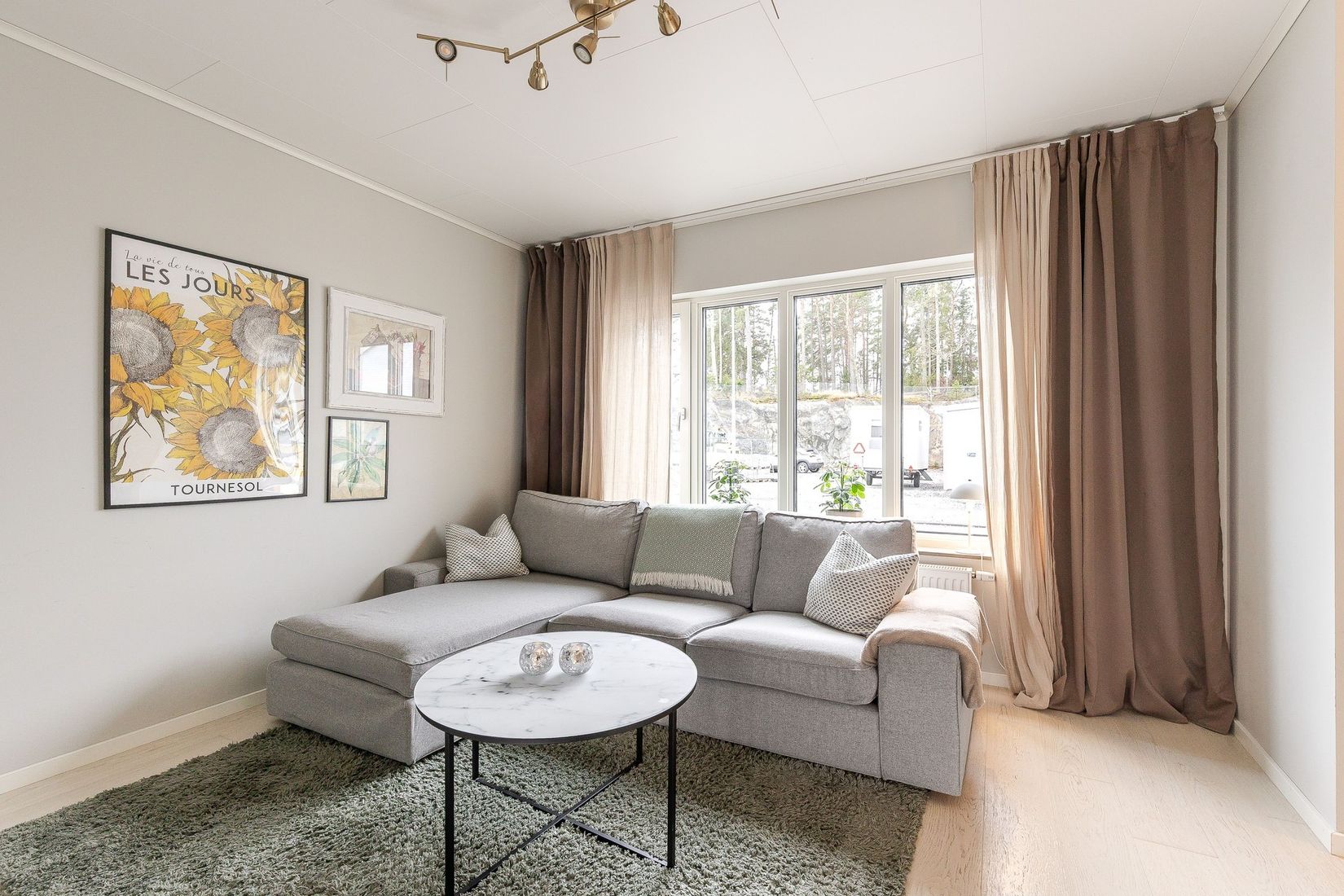 Radhus, Jägarbacken 52E, Läggesta, Strängnäs