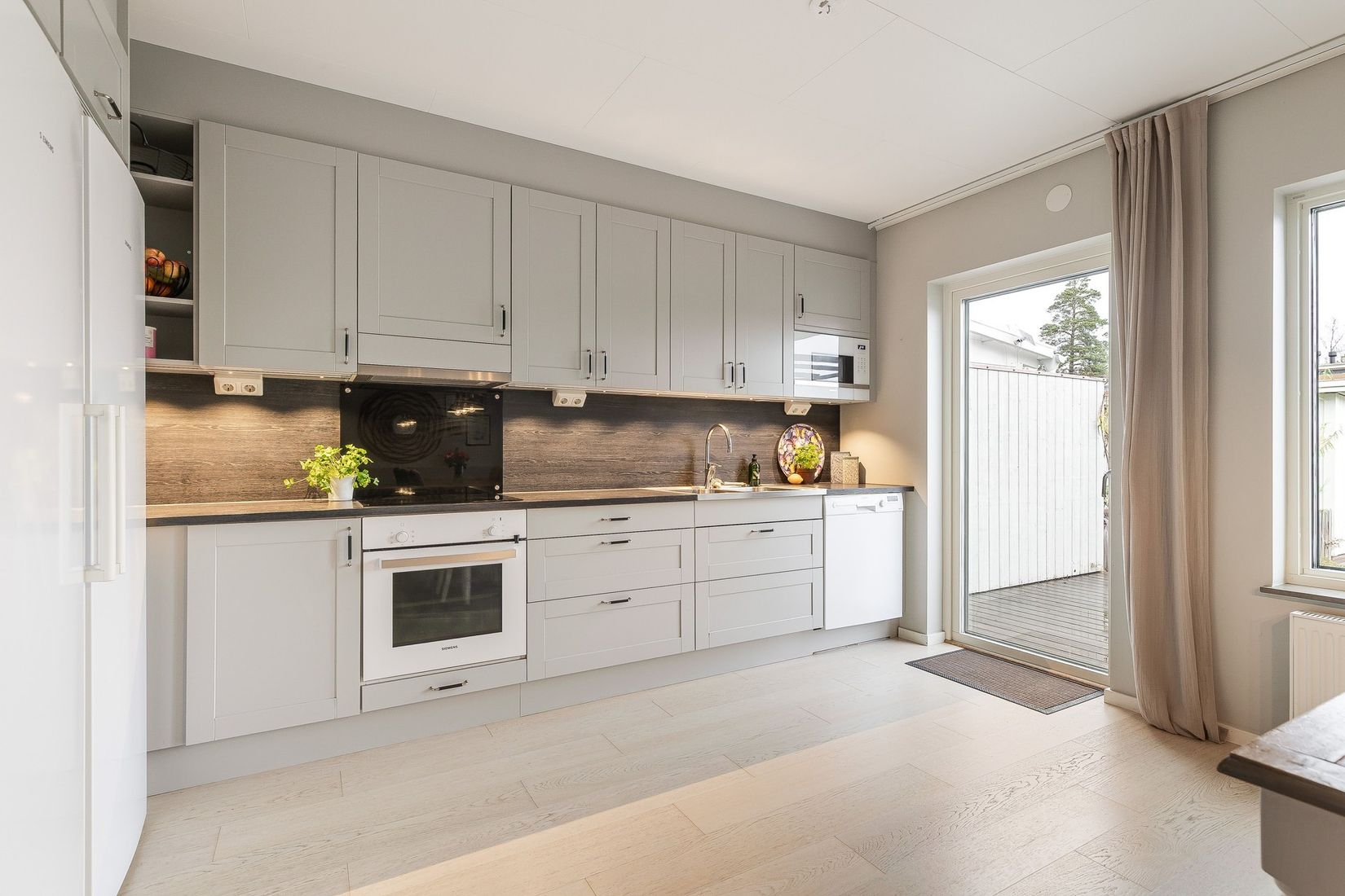 Radhus, Jägarbacken 52E, Läggesta, Strängnäs