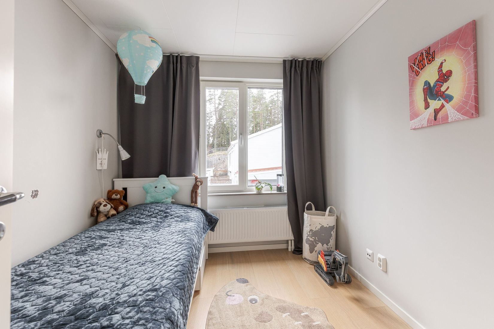 Radhus, Jägarbacken 52E, Läggesta, Strängnäs