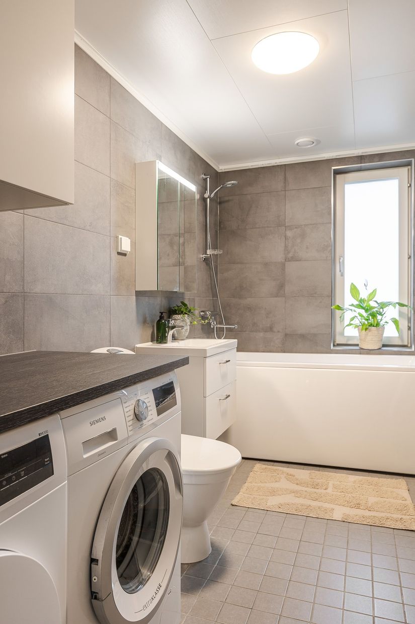 Radhus, Jägarbacken 52E, Läggesta, Strängnäs