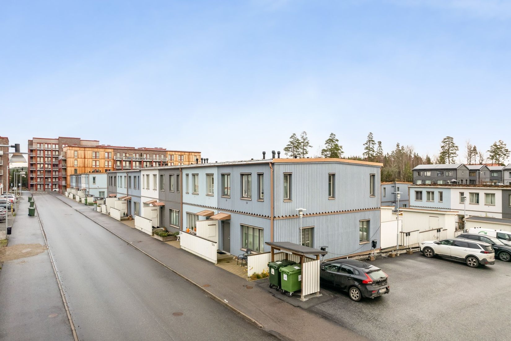 Radhus, Jägarbacken 52E, Läggesta, Strängnäs