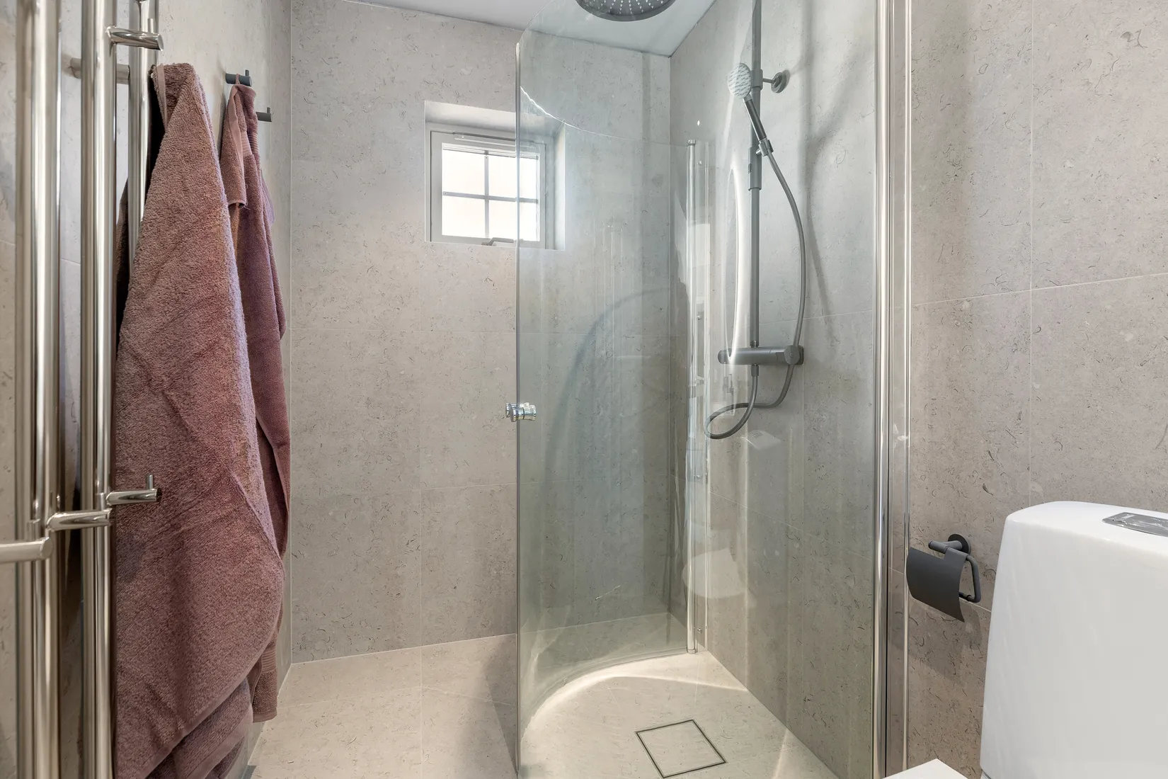 Villa, Smidövägen 26, Bro/Lindormsnäs, Upplands-Bro