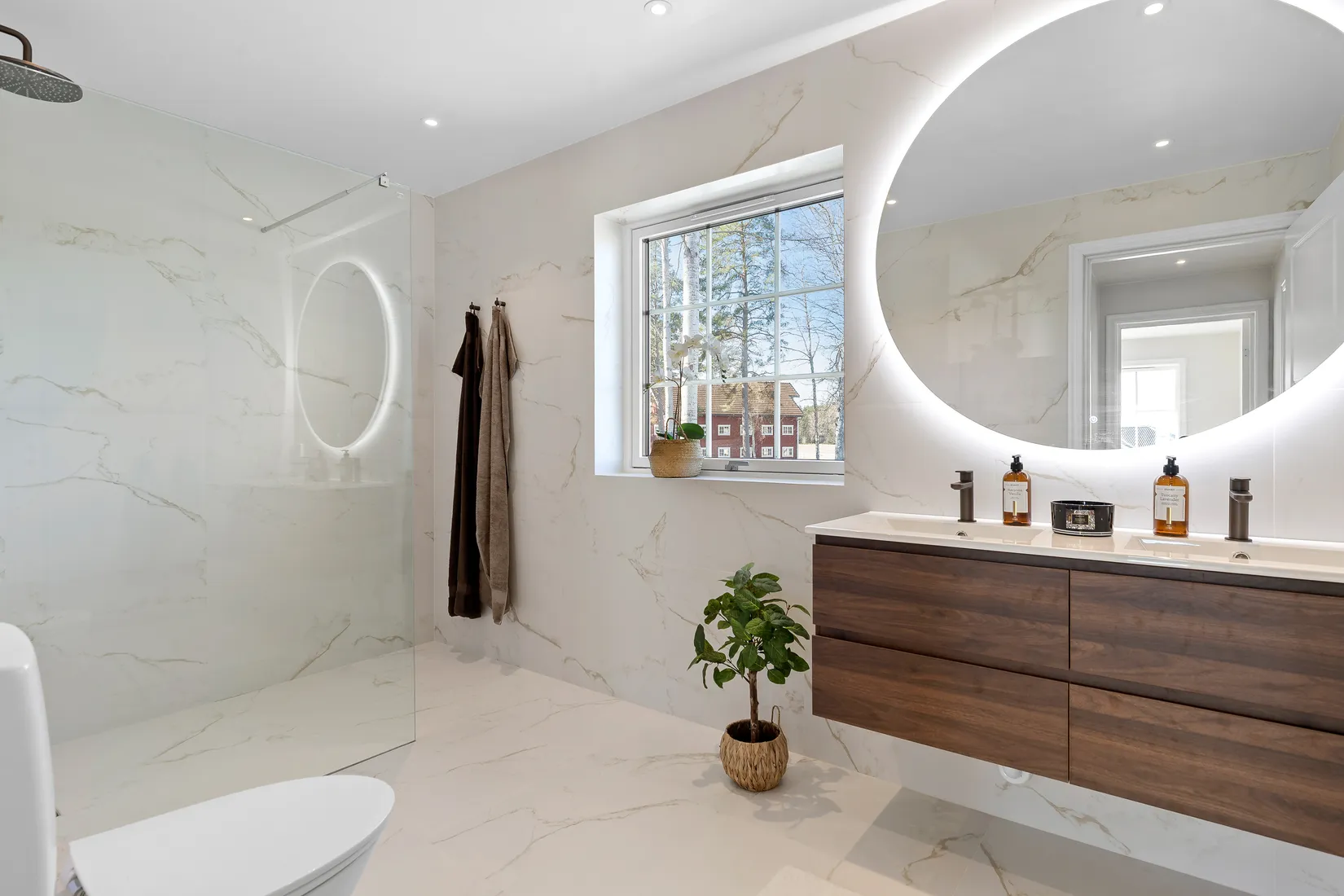 Villa, Smidövägen 26, Bro/Lindormsnäs, Upplands-Bro