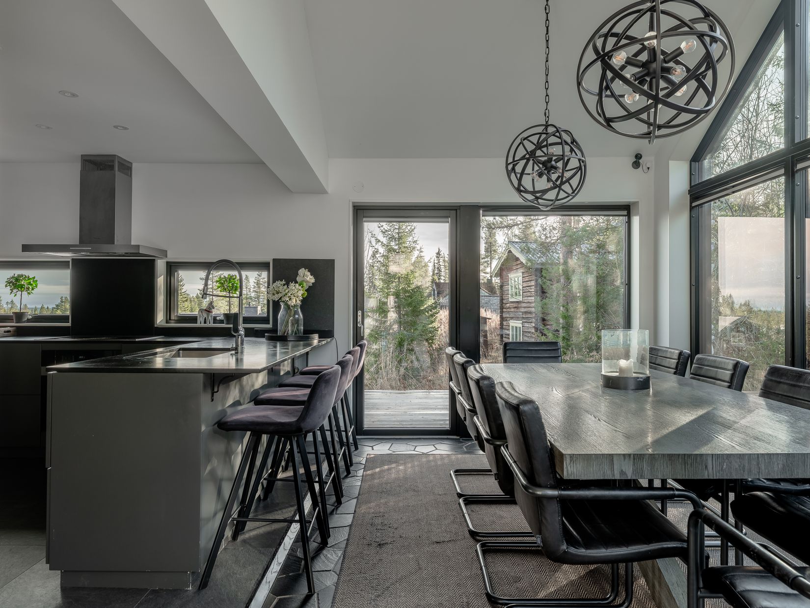 Fritidshus, Olarsängen 111, Sälfjällstorget, Lindvallen, Malung-Sälen