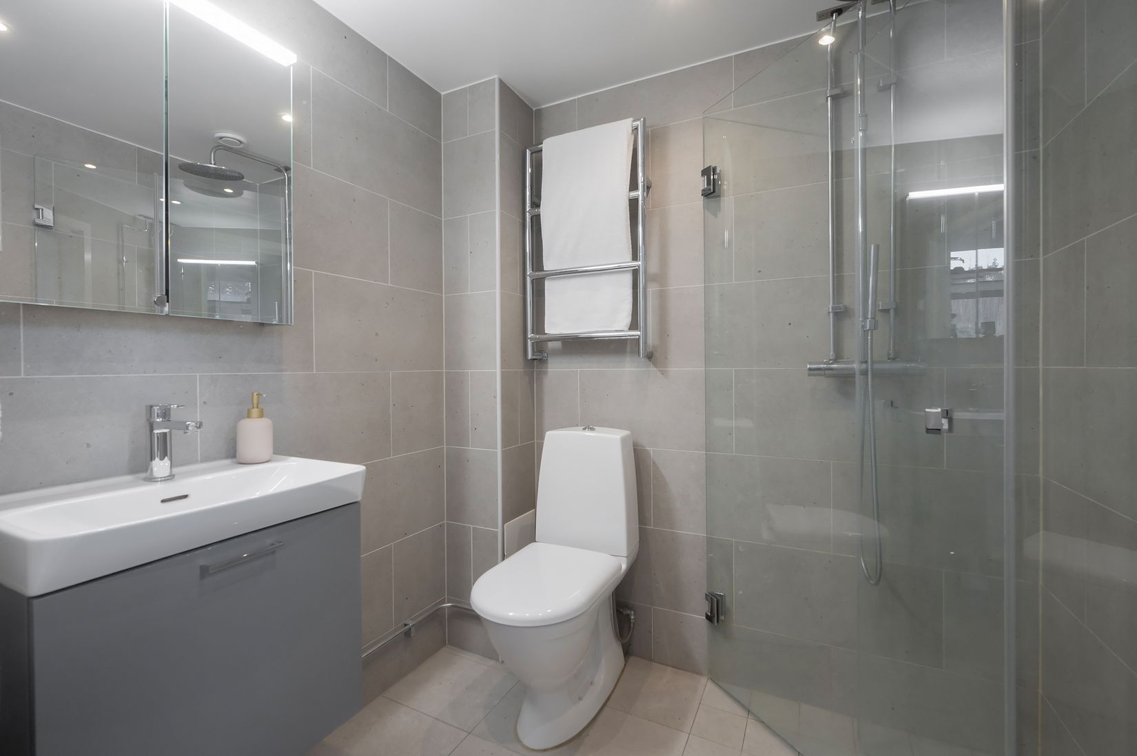 Bostadsrätt, Skogskärrsvägen 5M, Huddinge - Högmora, Huddinge