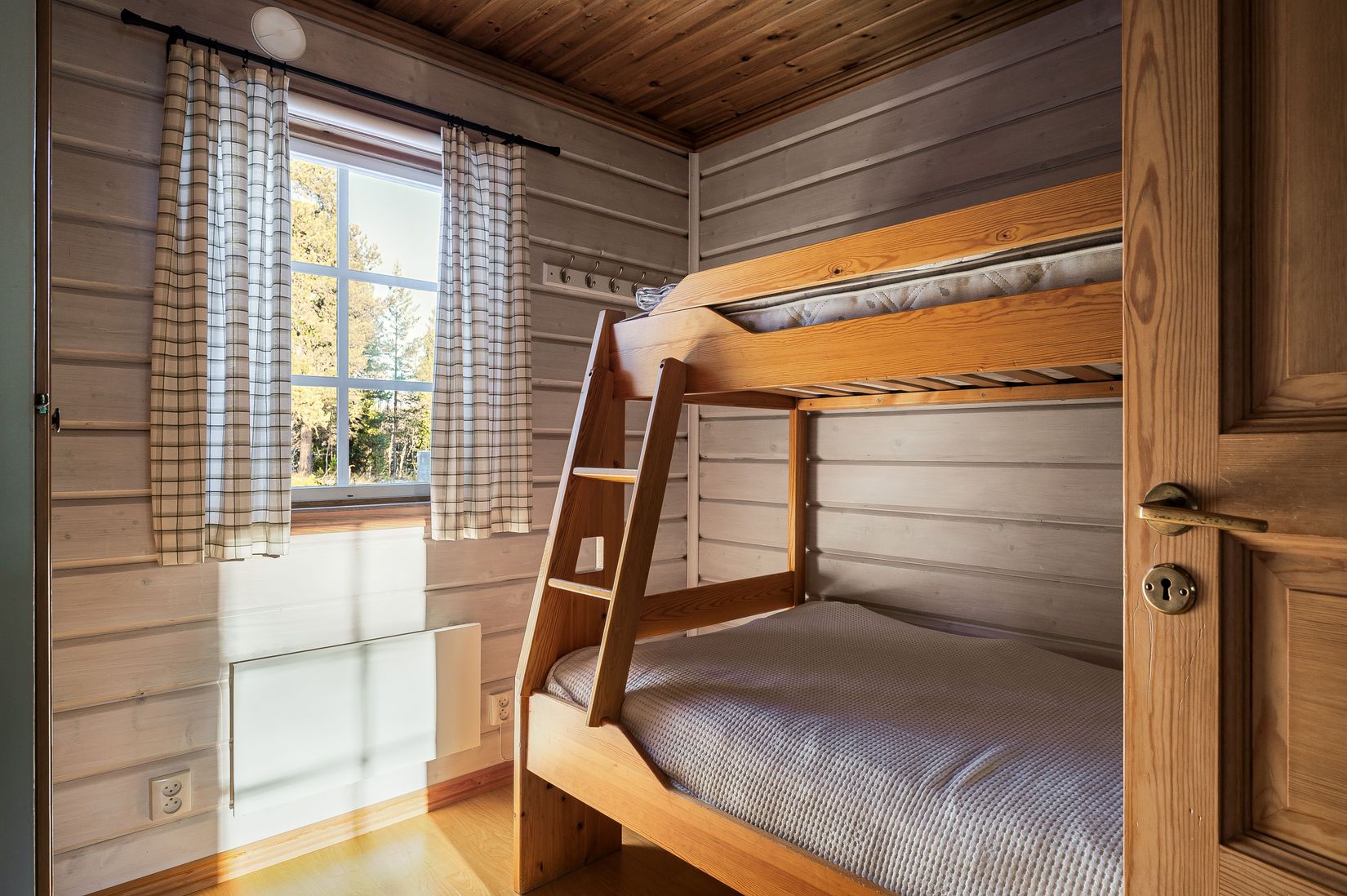 Fritidshus, Alvägen 11, Storhogna, Berg