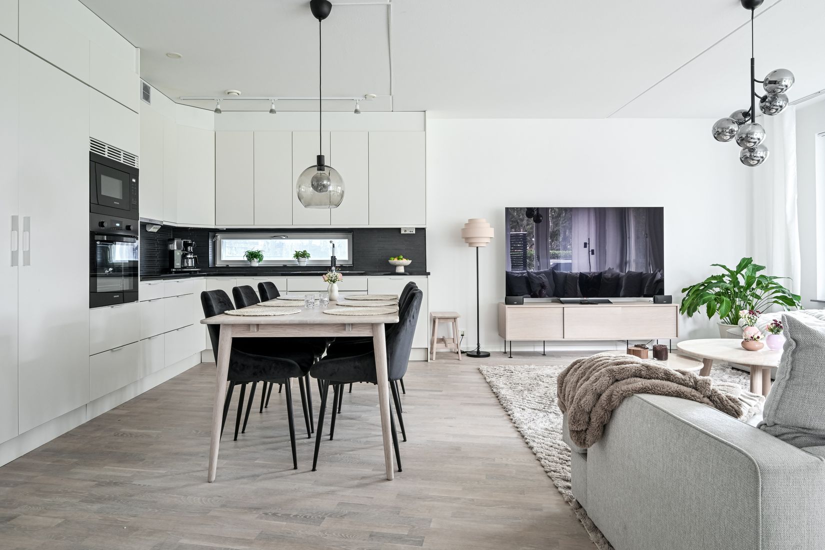 Bostadsrätt, Gamla Södertäljevägen 134A, Segeltorp, Huddinge