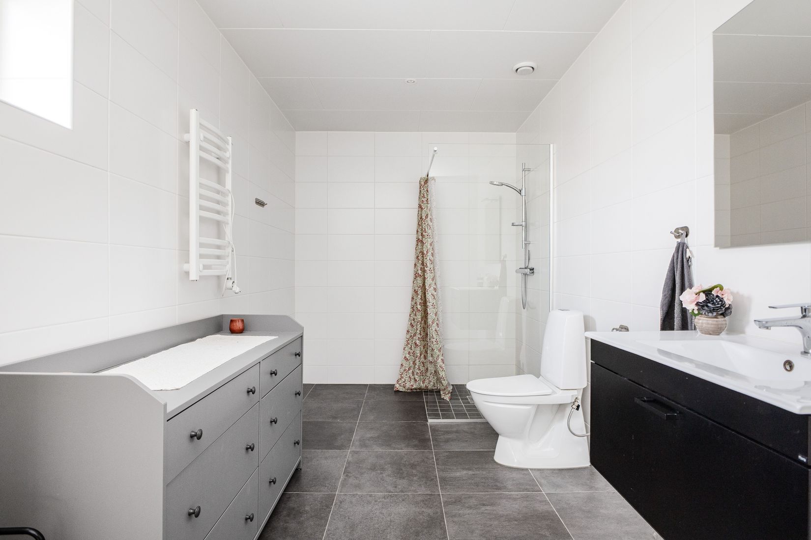 Bostadsrätt, Radhus, Kuttervägen 33 C, Bredsand, Enköping