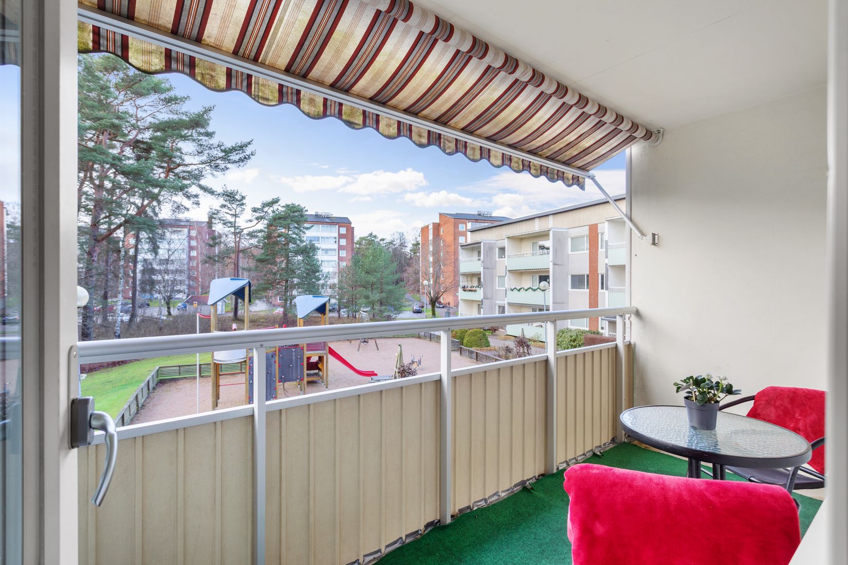 Bostadsrätt, Karlstorpsvägen 121, Karlstorp, Trollhättan