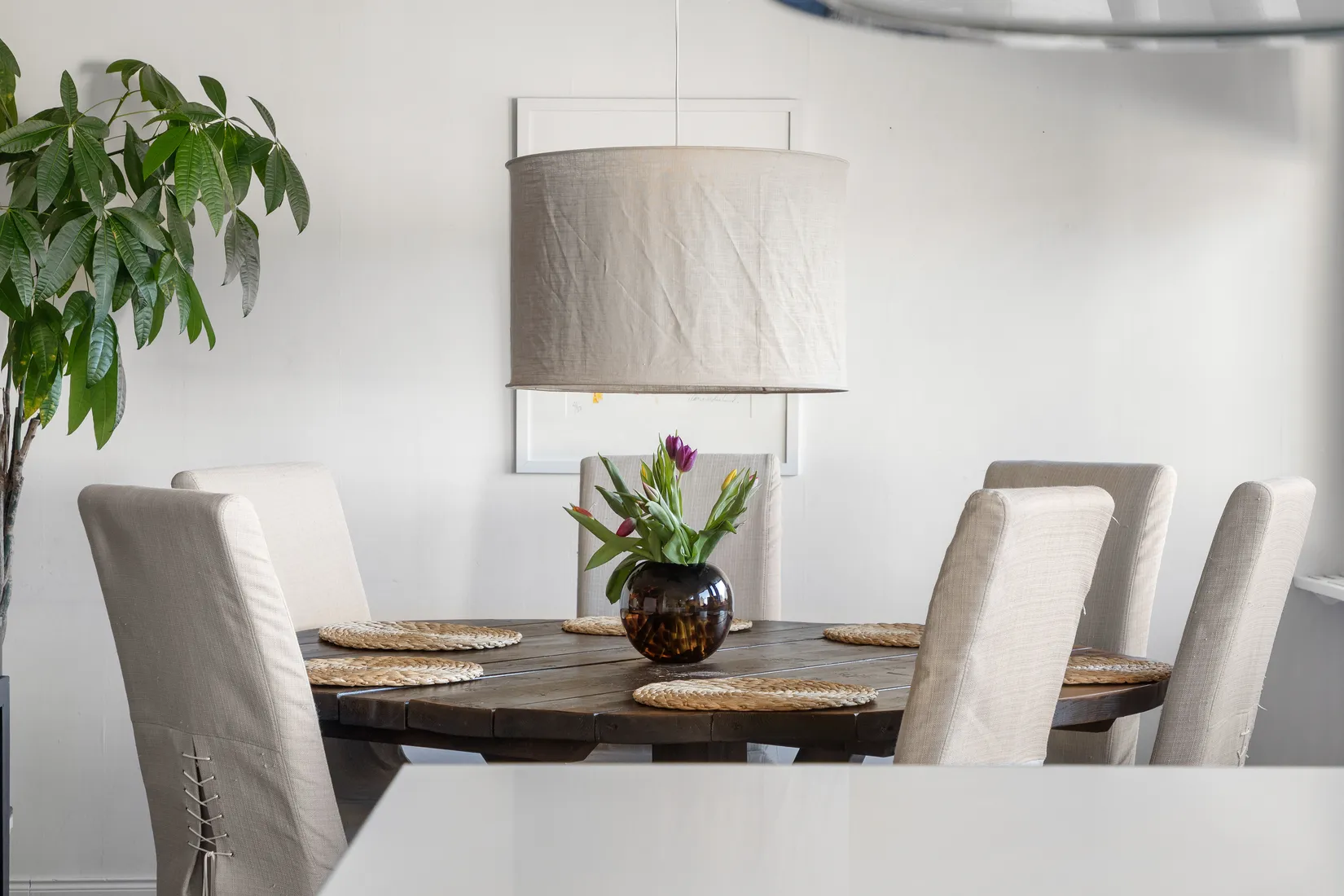 Villa, Radhus, Sviskonvägen 12, Viksjö Hummelmora, Järfälla