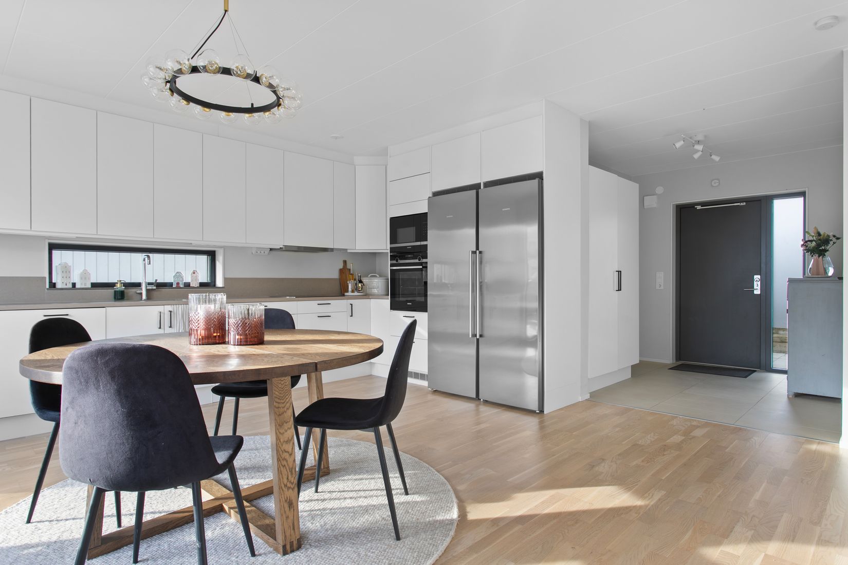 Bostadsrätt, Radhus, Väsjövägen 15B, Väsjön, Sollentuna