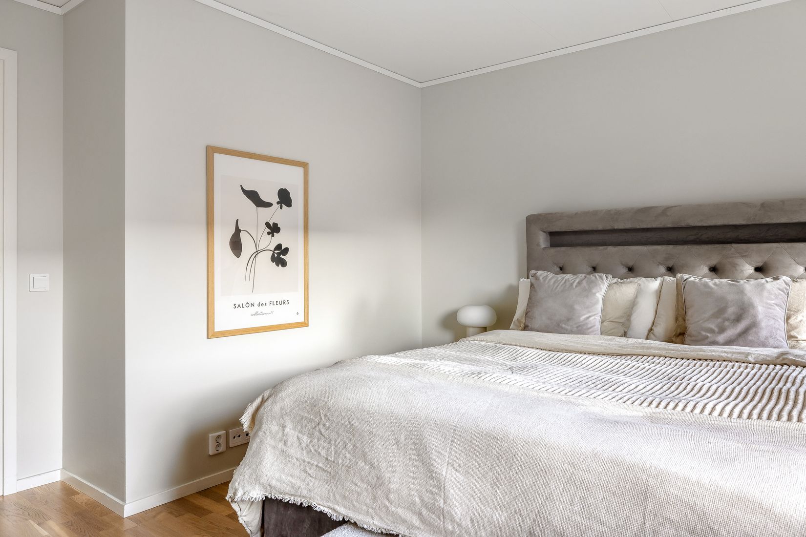 Bostadsrätt, Radhus, Klockarebovägen 54, Bålsta Frösundavik, Håbo