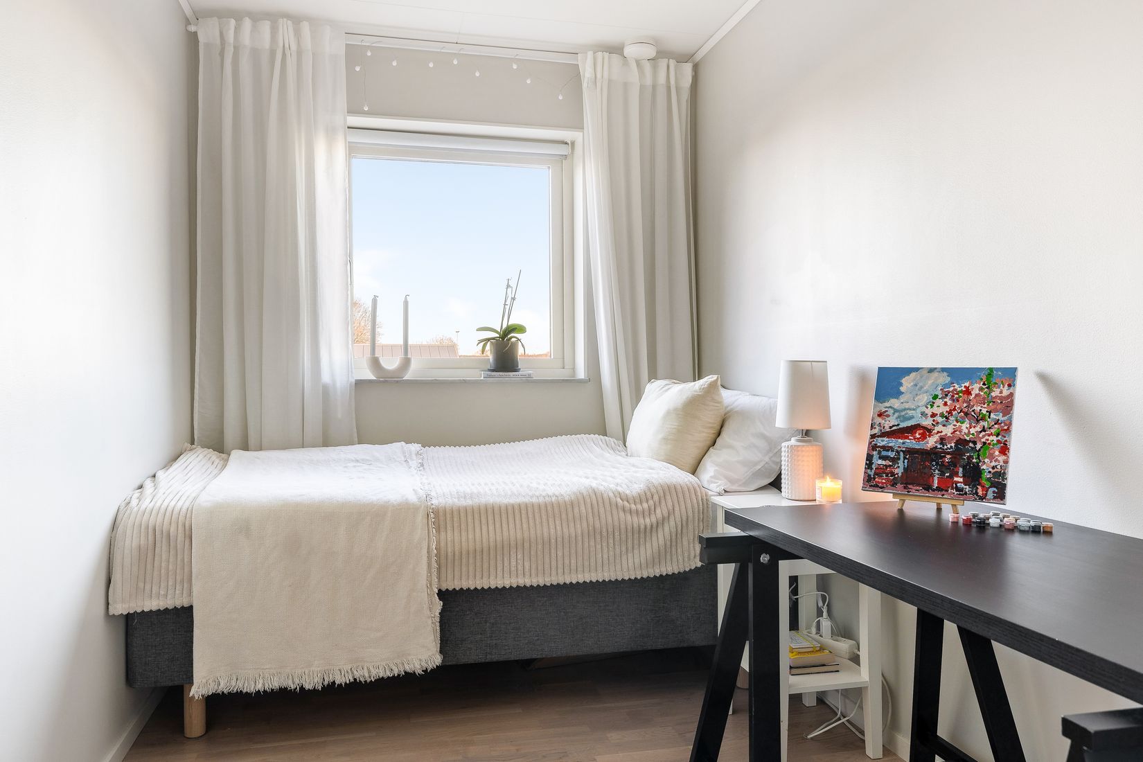 Bostadsrätt, Radhus, Klockarebovägen 54, Bålsta Frösundavik, Håbo