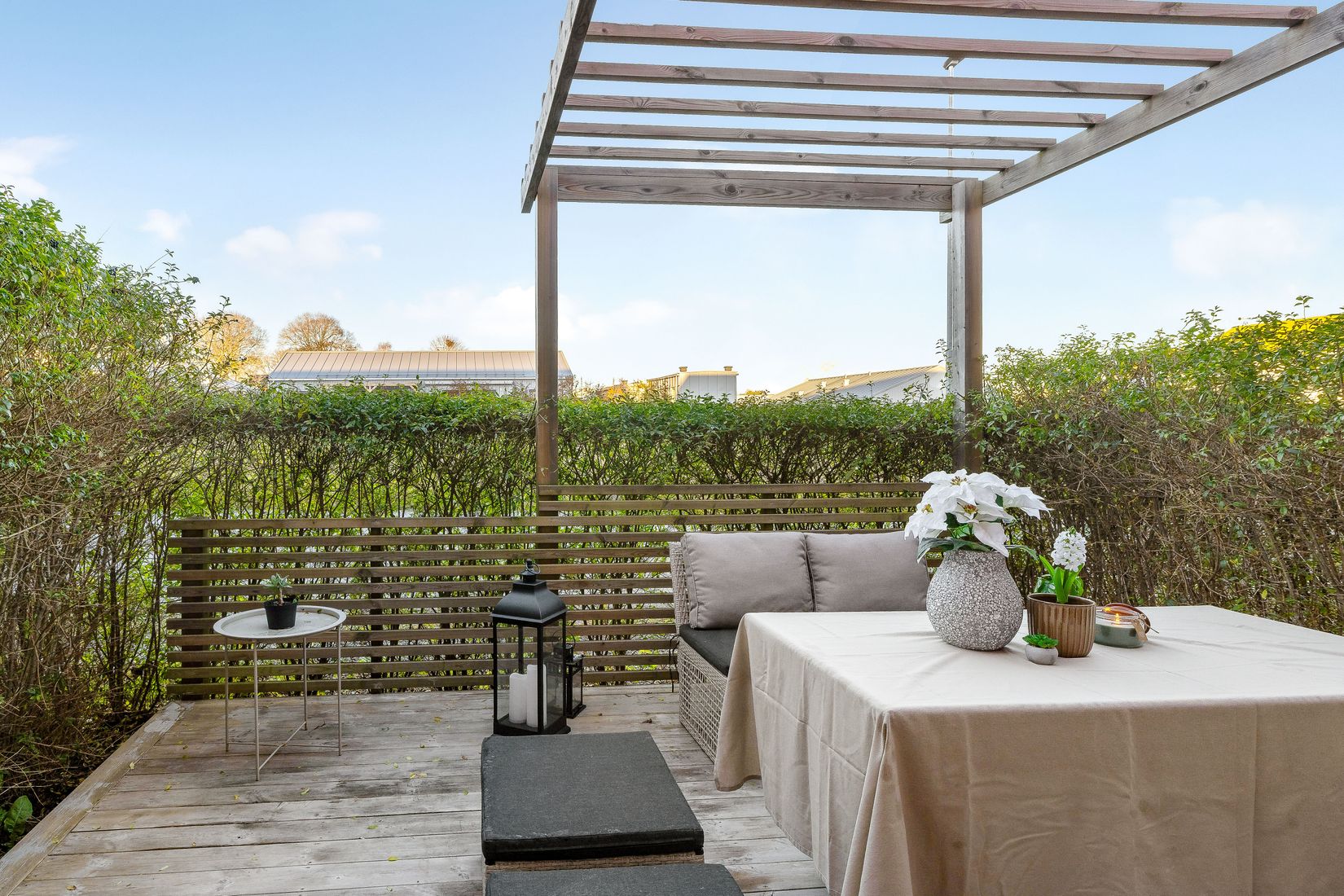 Bostadsrätt, Radhus, Klockarebovägen 54, Bålsta Frösundavik, Håbo