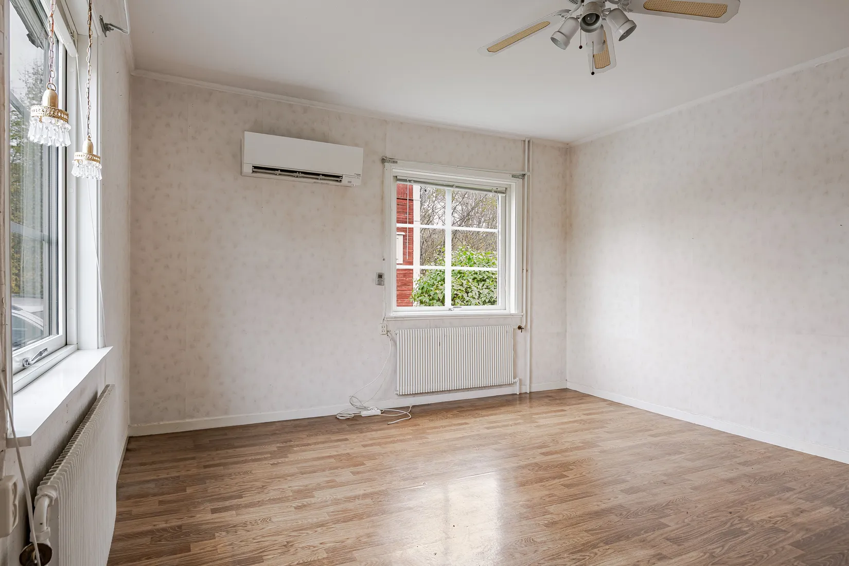 Villa, Bullerforsvägen 12, Forssa, Borlänge