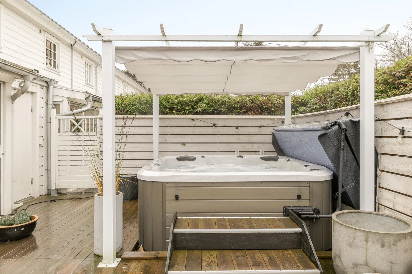 Radhus, Värdshusvägen 27, Tallboda, Linköping