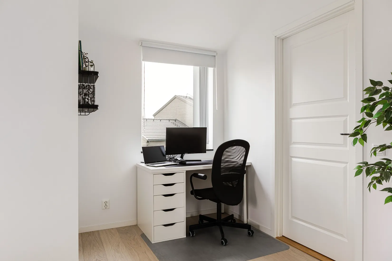 Bostadsrätt, Radhus, Libellvägen 3B, Högmora, Huddinge