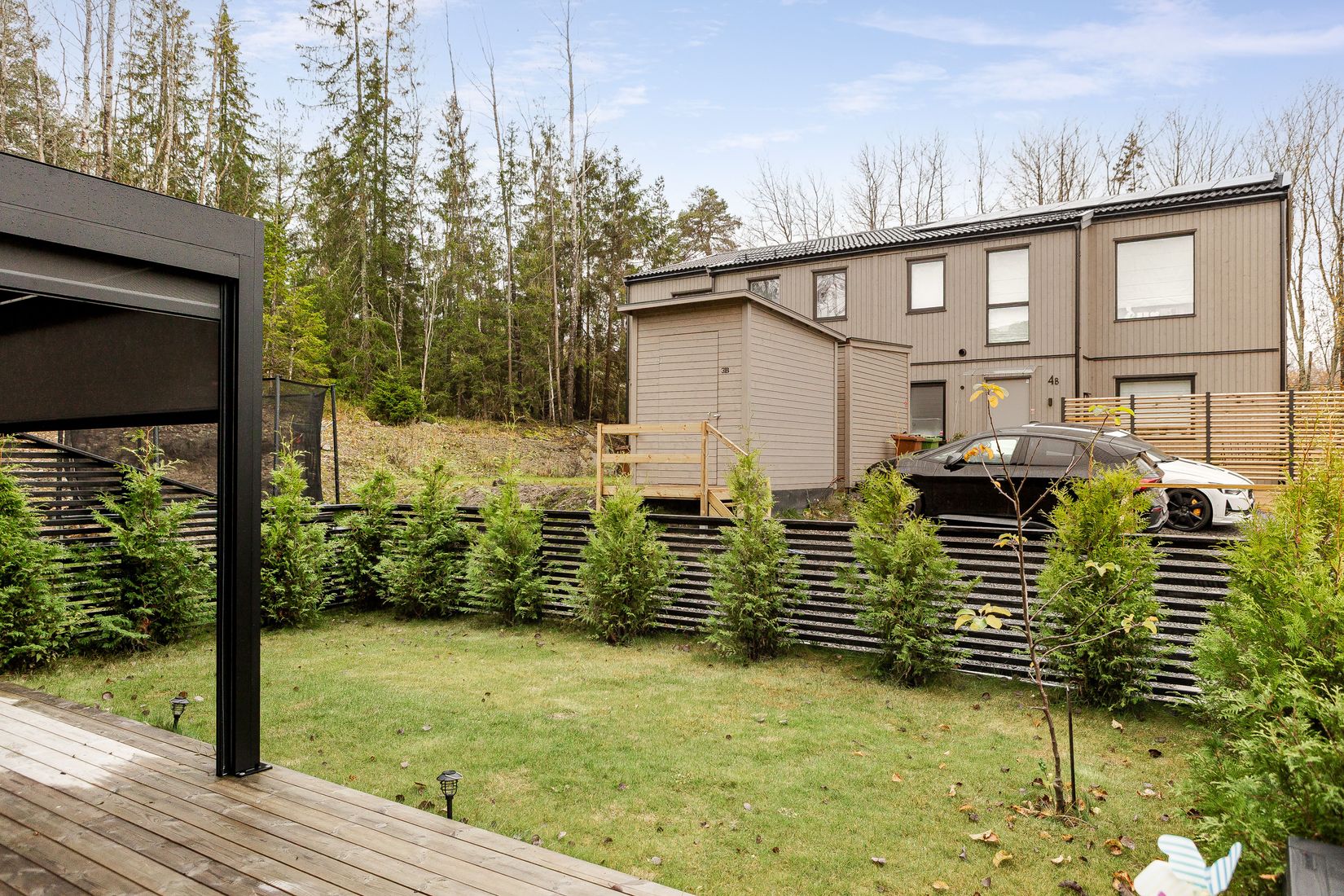 Bostadsrätt, Radhus, Libellvägen 3B, Högmora, Huddinge