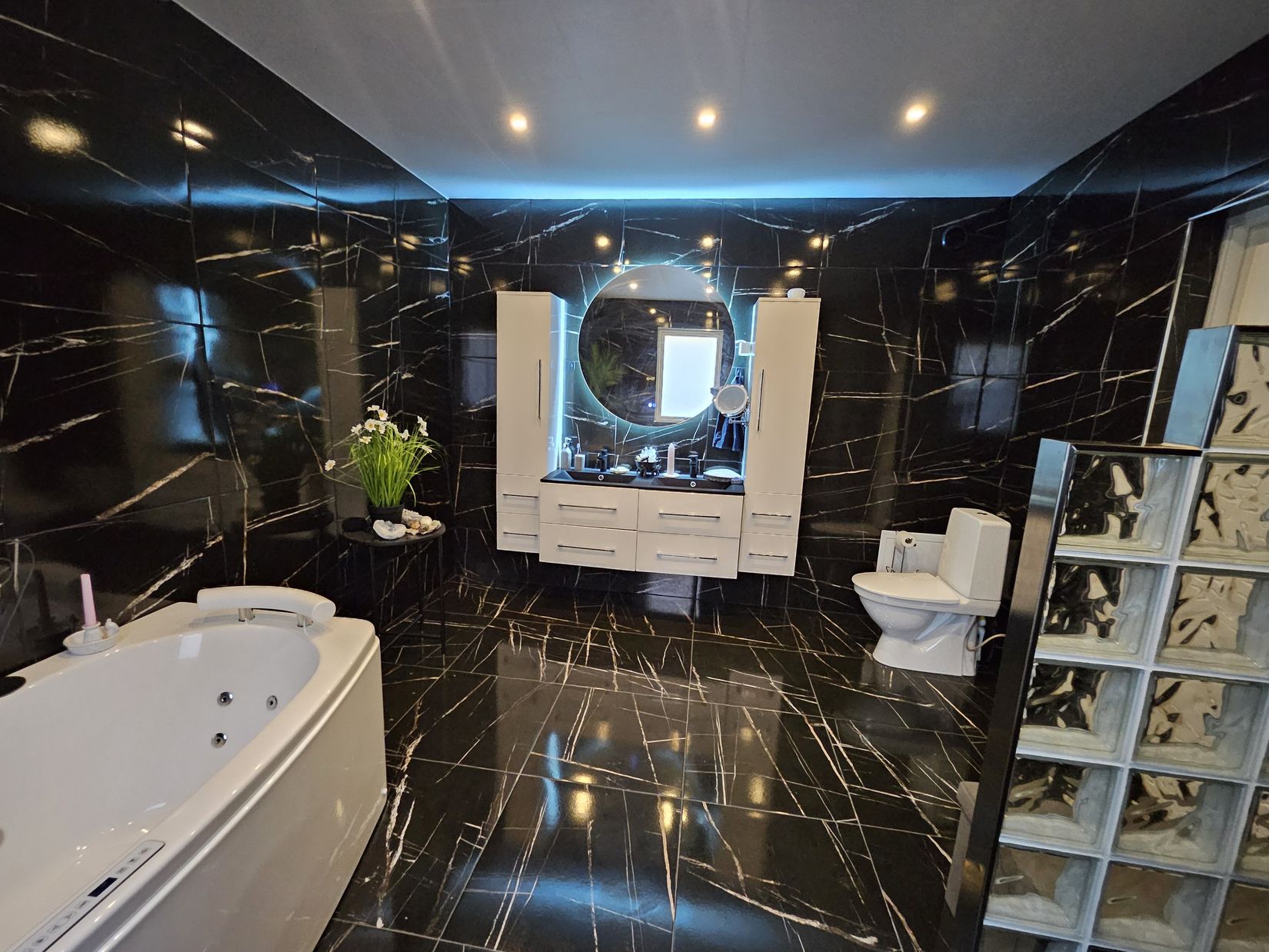 Villa, Radhus, Tallbacksvägen 10, Järpen, Åre