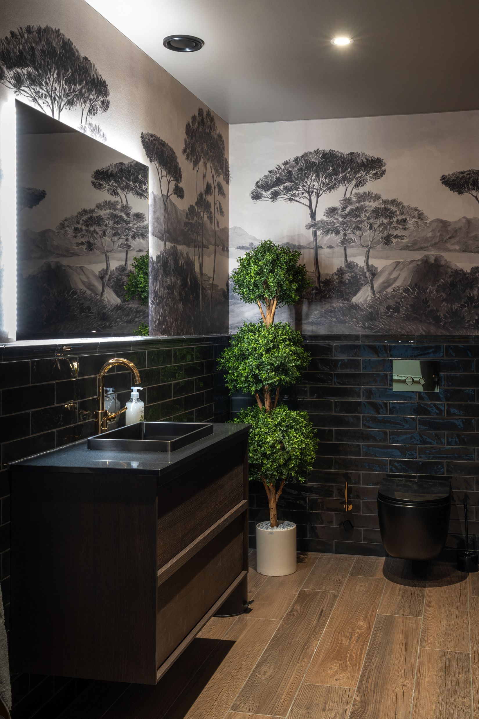 Gård/Skog, Valinge by 53, Varberg