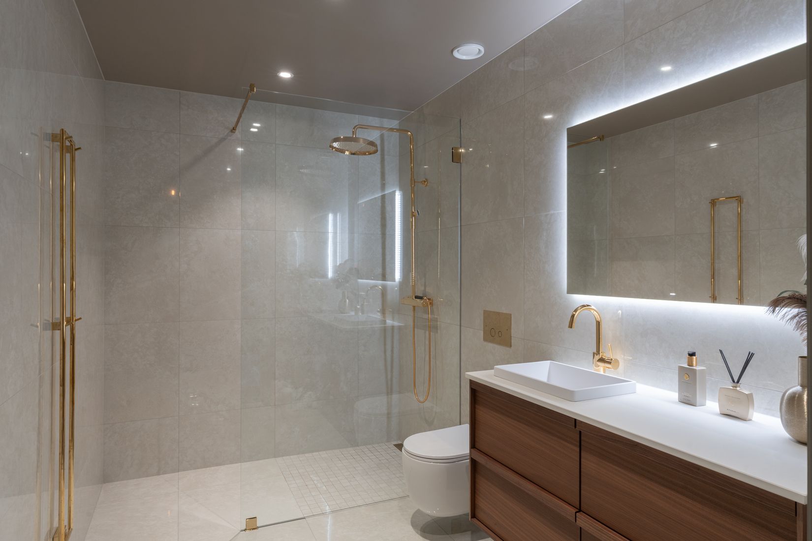 Gård/Skog, Valinge by 53, Varberg