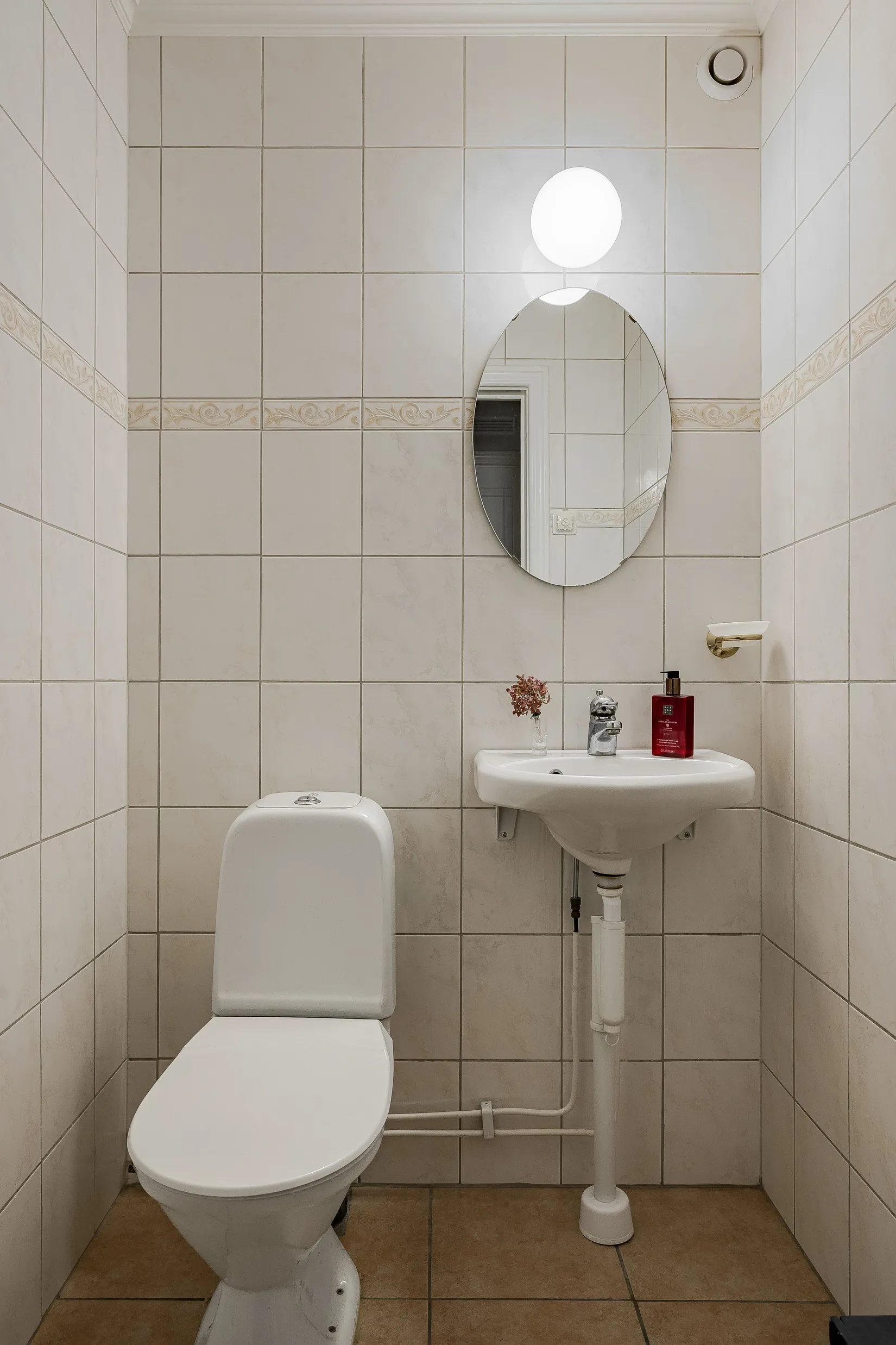 Villa, Hovgårdsvägen 12, Stjärnhov, Gnesta