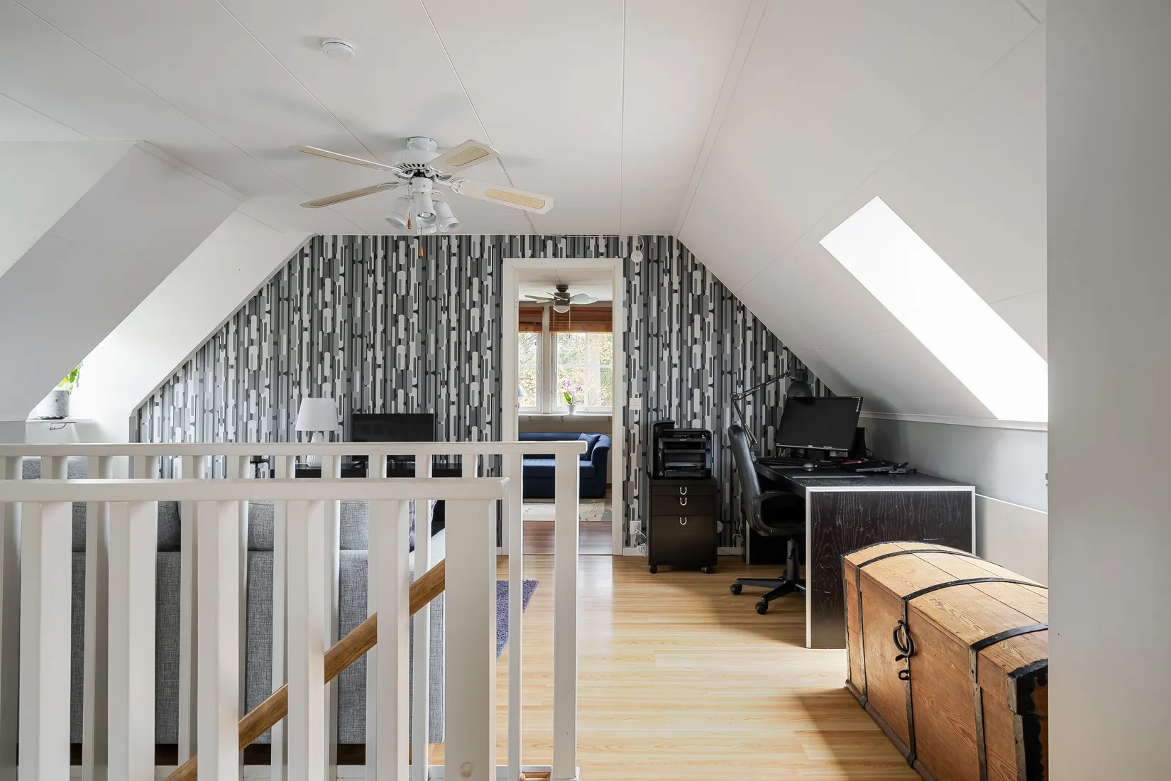 Villa, Långdansvägen 12, Centralt, Gnesta