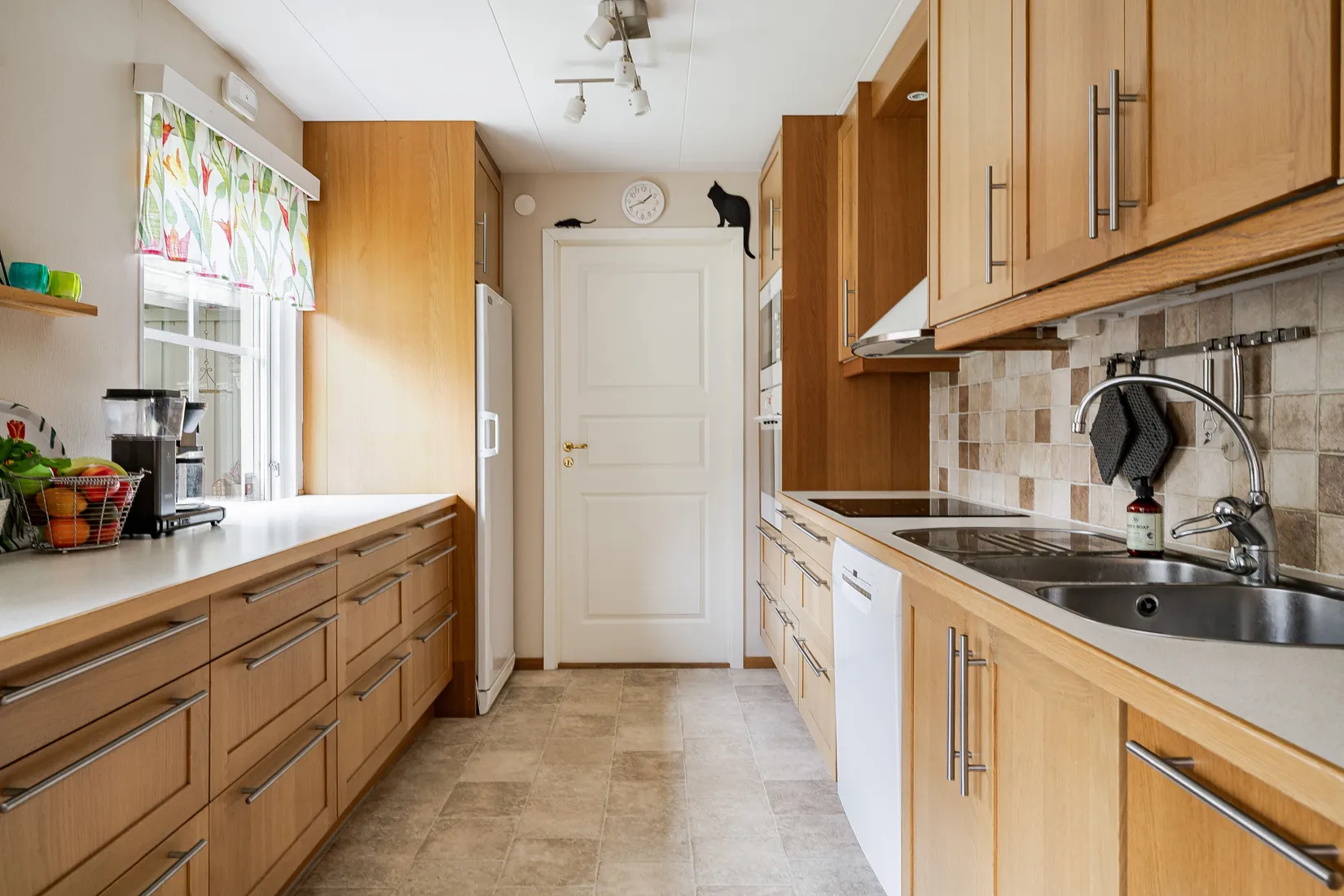 Villa, Långdansvägen 12, Centralt, Gnesta