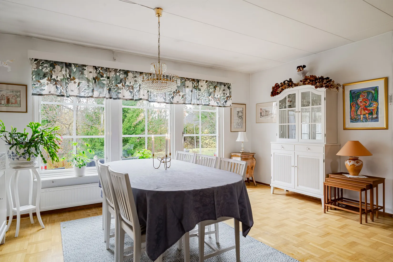 Villa, Långdansvägen 12, Centralt, Gnesta