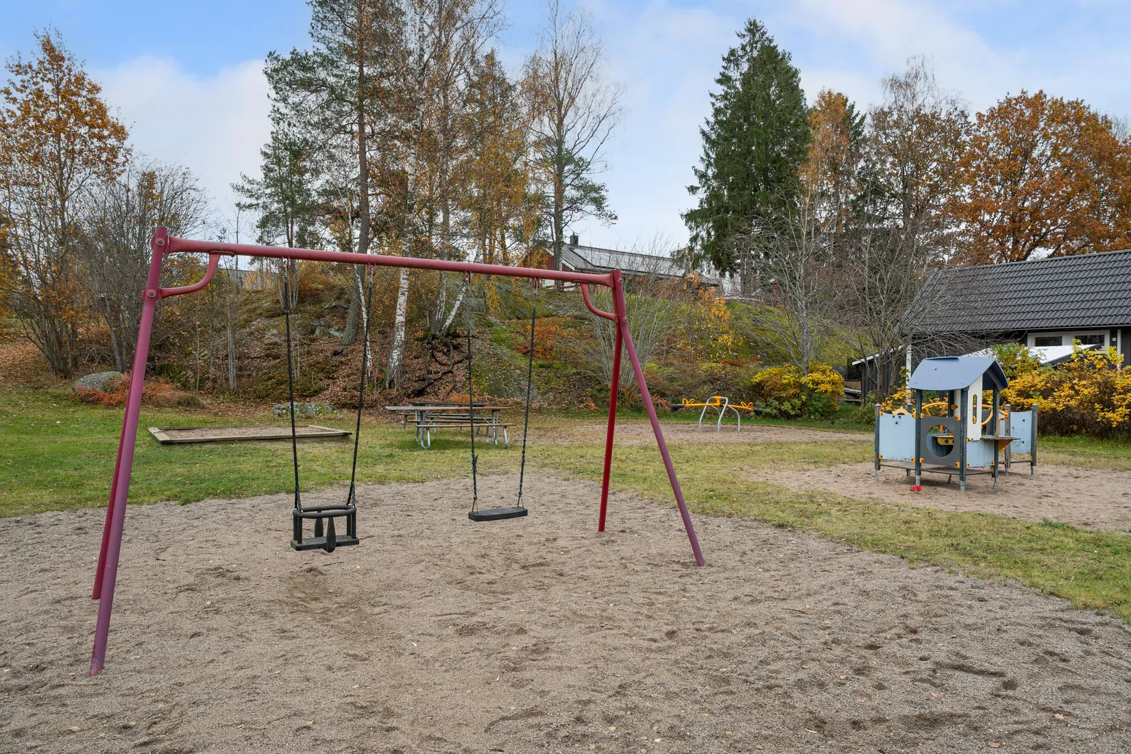 Villa, Långdansvägen 12, Centralt, Gnesta