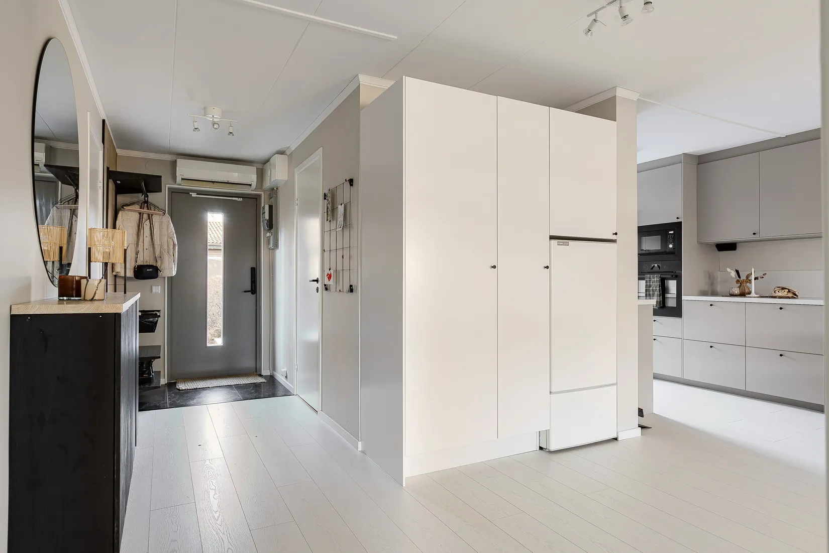 Villa, Riddarängsvägen 27L, Mjölby