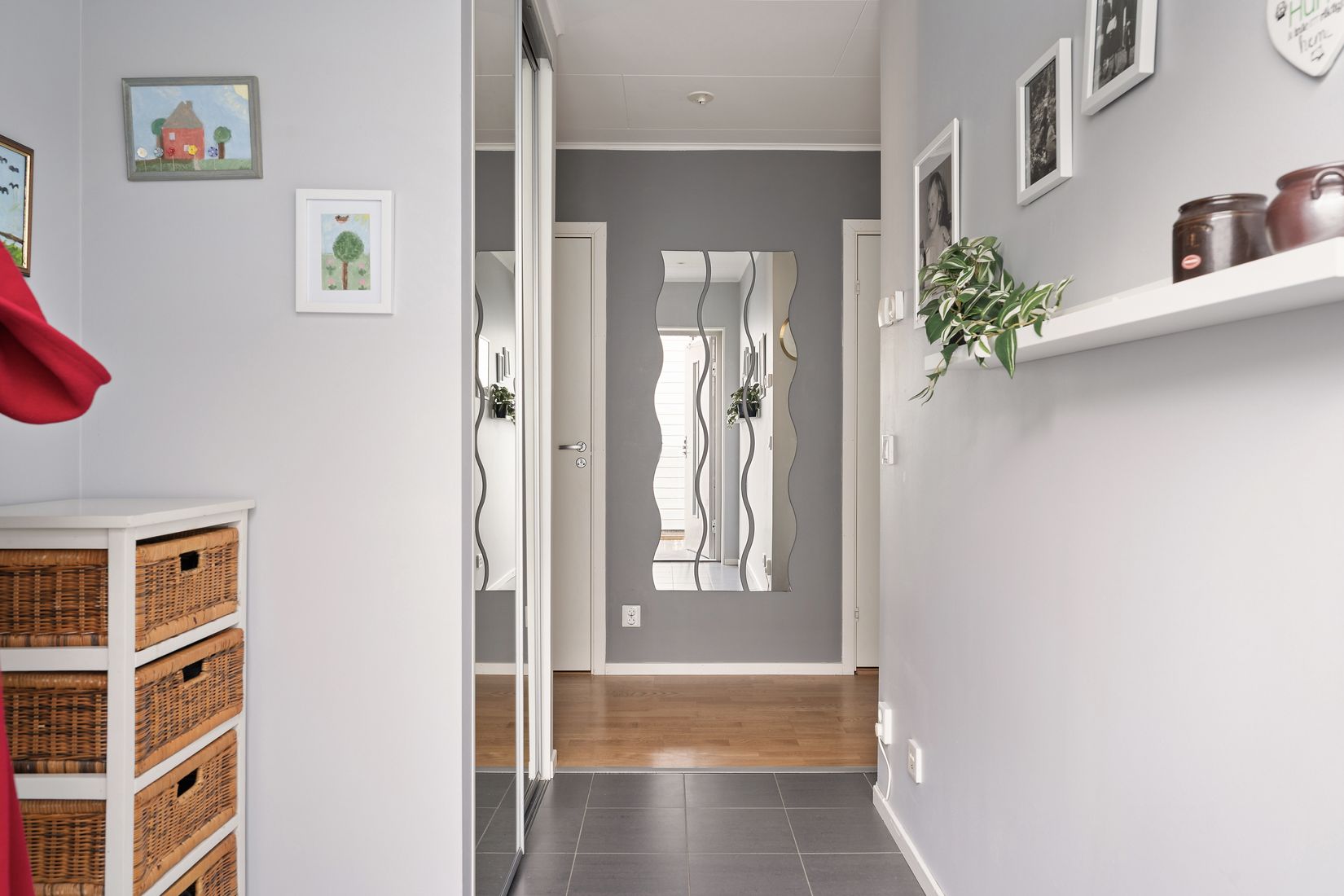 Bostadsrätt, Radhus, Rådjursvägen 6, Lödöse, Lilla Edet