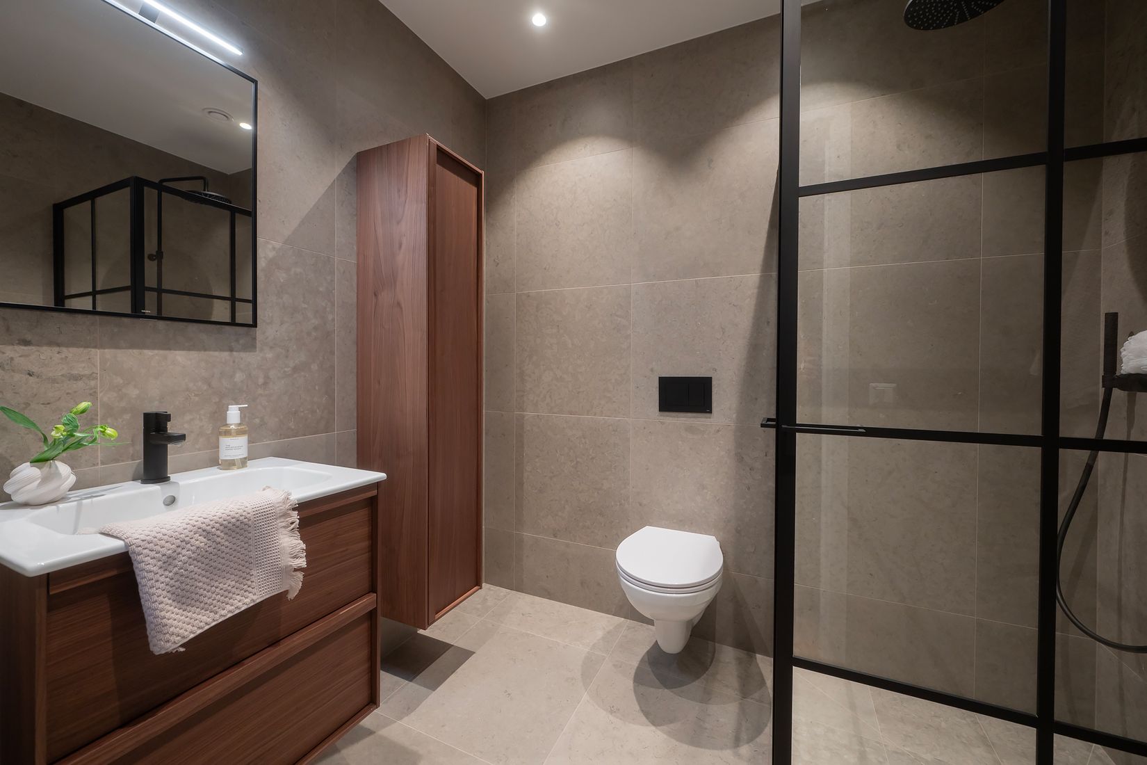 Radhus, Ryttarvägen 1C, Glömsta, Huddinge