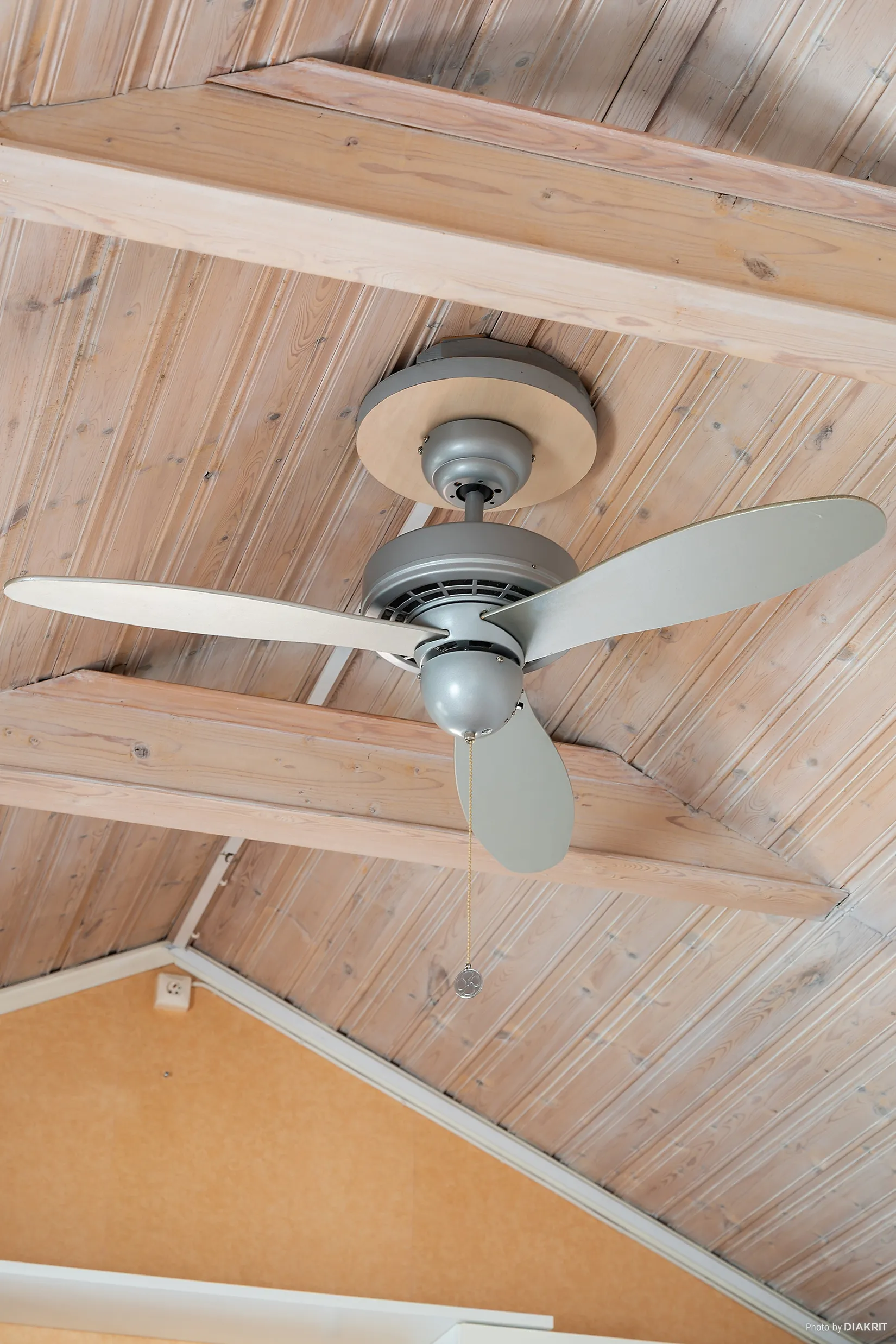 Fritidshus, Dillkronan 8, Aspvik kolonistugeområde, Upplands-Bro