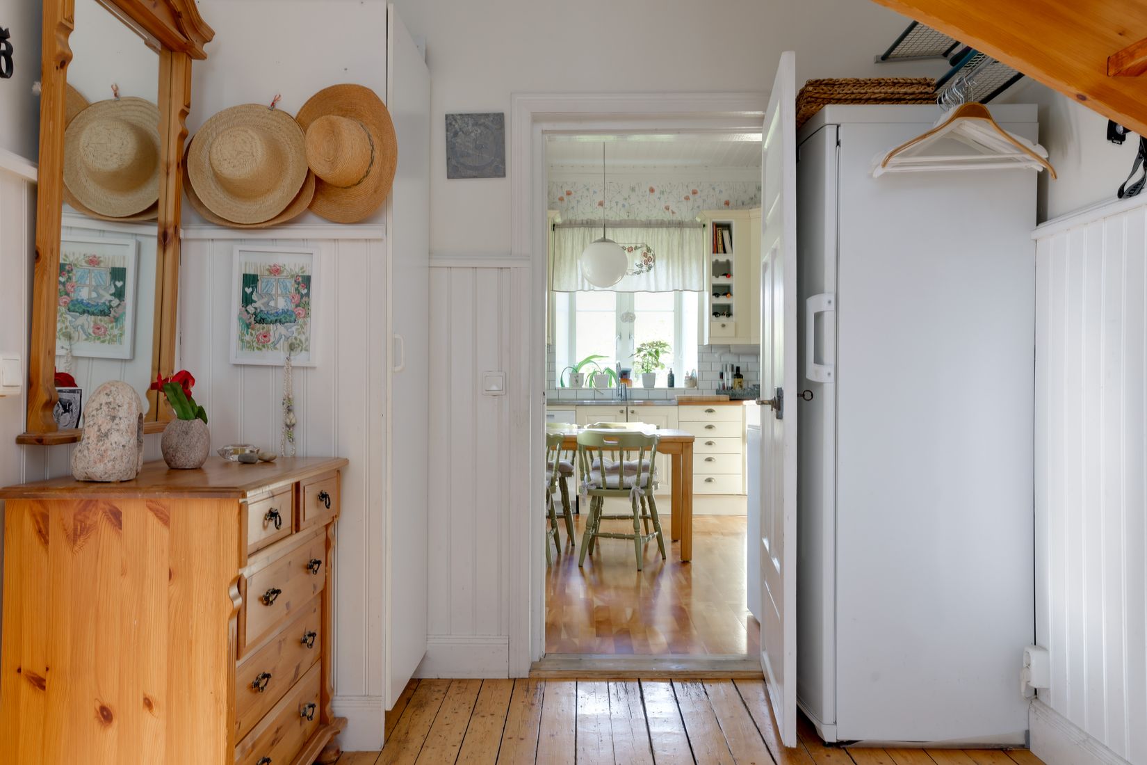 Villa, Bastedalen Kasern 901, Hargebaden, Askersund