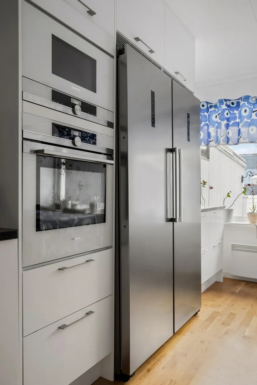 Villa, Radhus, Kalkstigen 8, Lillsjön, Upplands-Bro