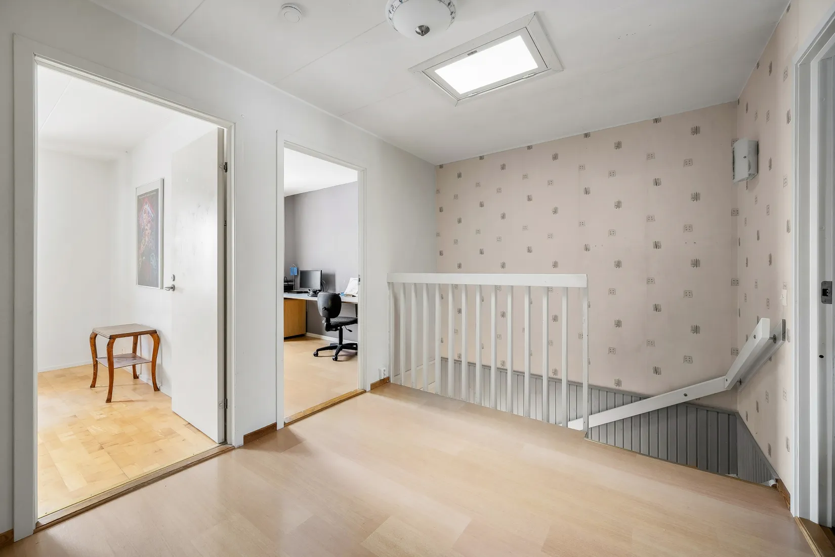 Villa, Radhus, Kalkstigen 8, Lillsjön, Upplands-Bro