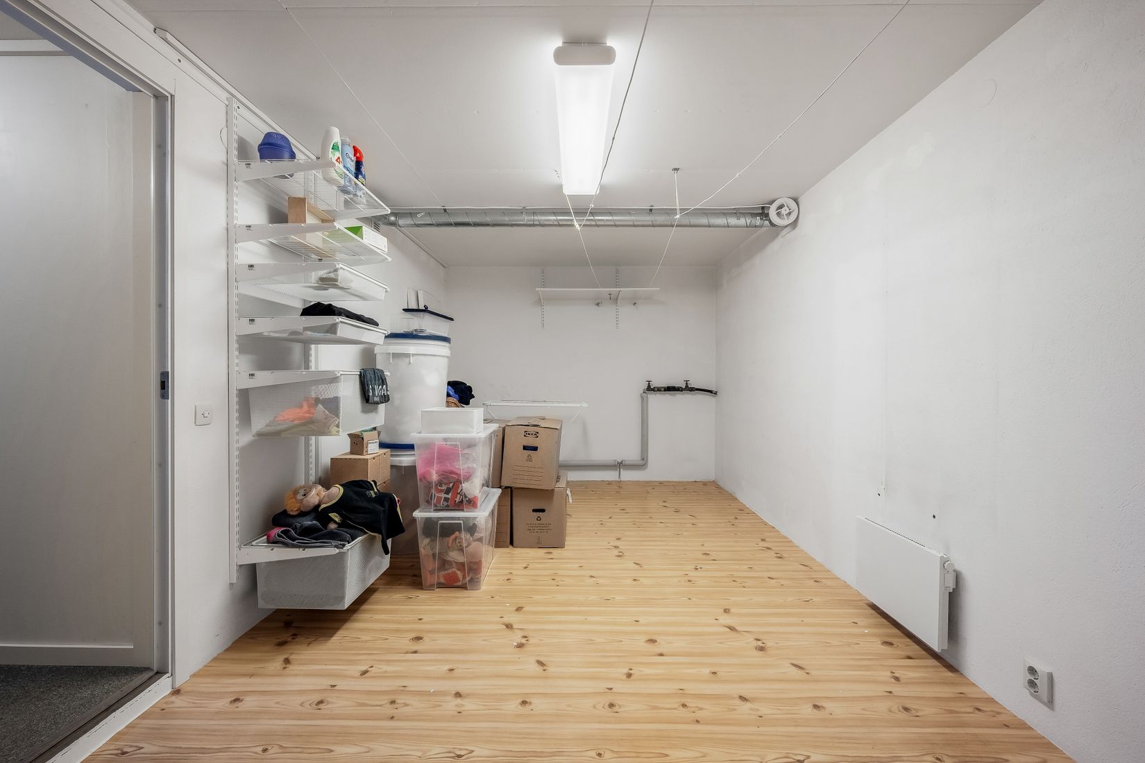 Villa, Radhus, Kalkstigen 8, Lillsjön, Upplands-Bro