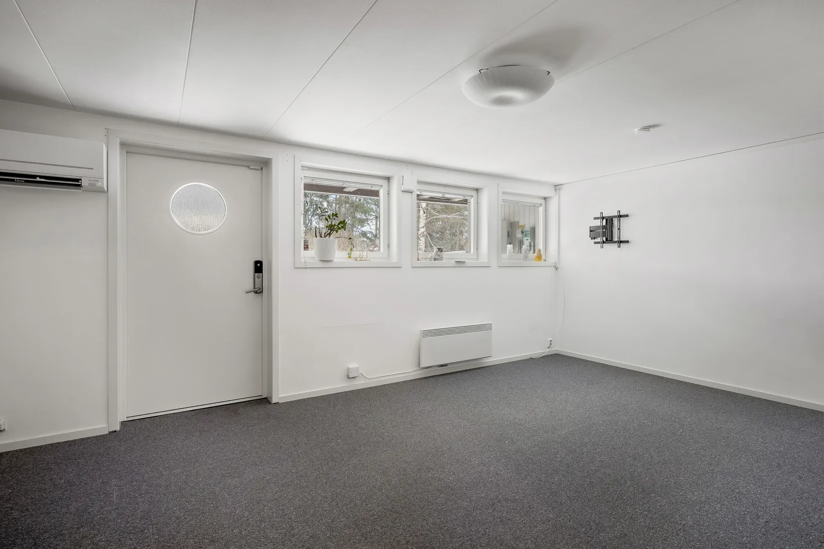 Villa, Radhus, Kalkstigen 8, Lillsjön, Upplands-Bro