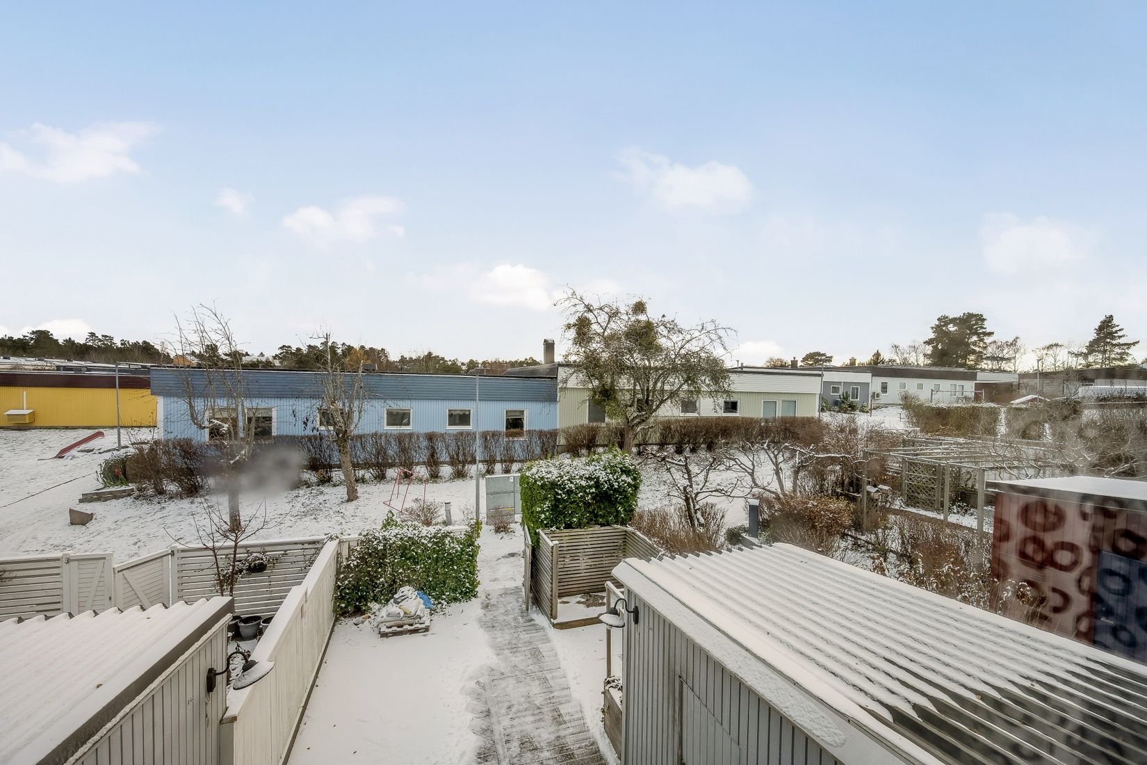 Villa, Radhus, Kalkstigen 8, Lillsjön, Upplands-Bro